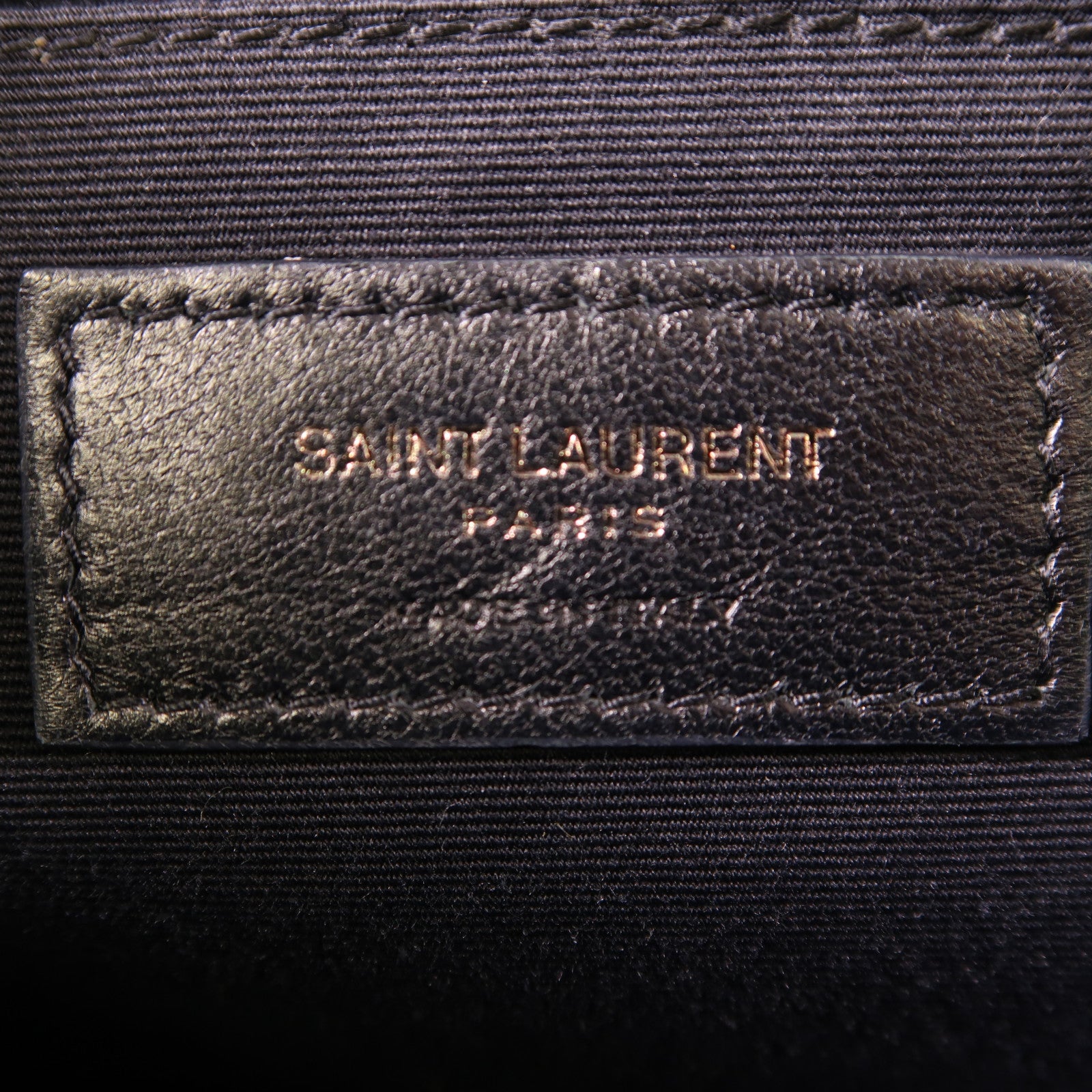 SAINT LAURENT 牛皮皮革Shoulder Bag銀扣肩背袋