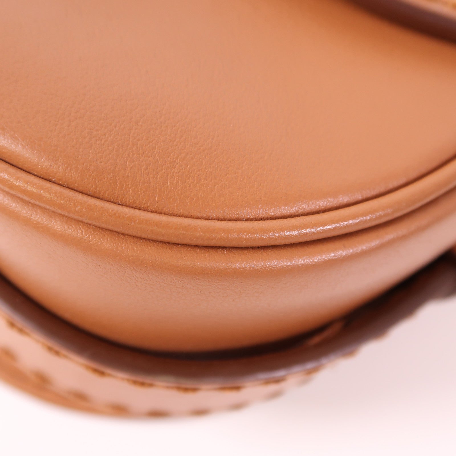 TOD'S 牛皮皮革Shoulder Bag金扣肩背袋
