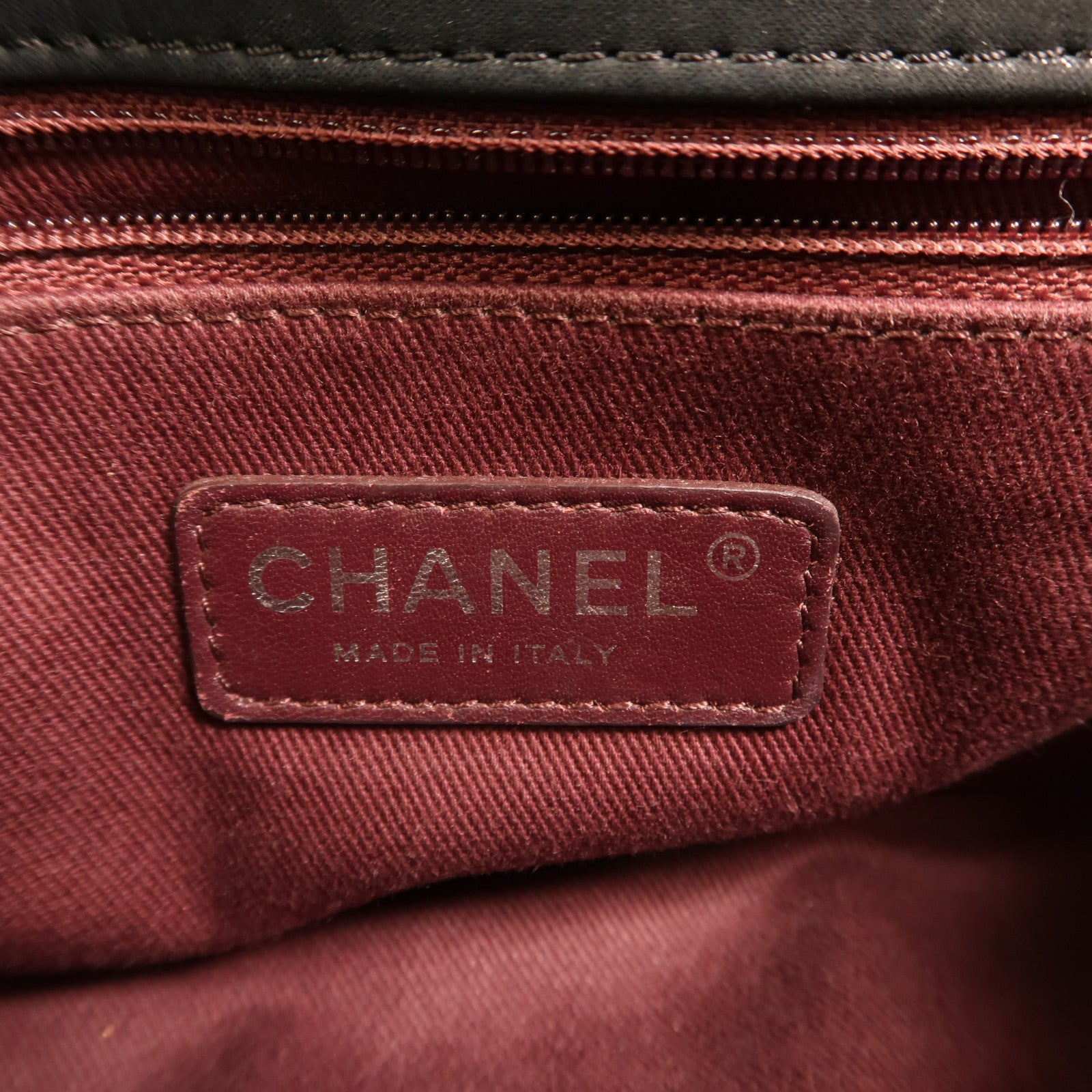 CHANEL 牛皮皮革Chain Shoulder銀扣鏈帶肩背袋