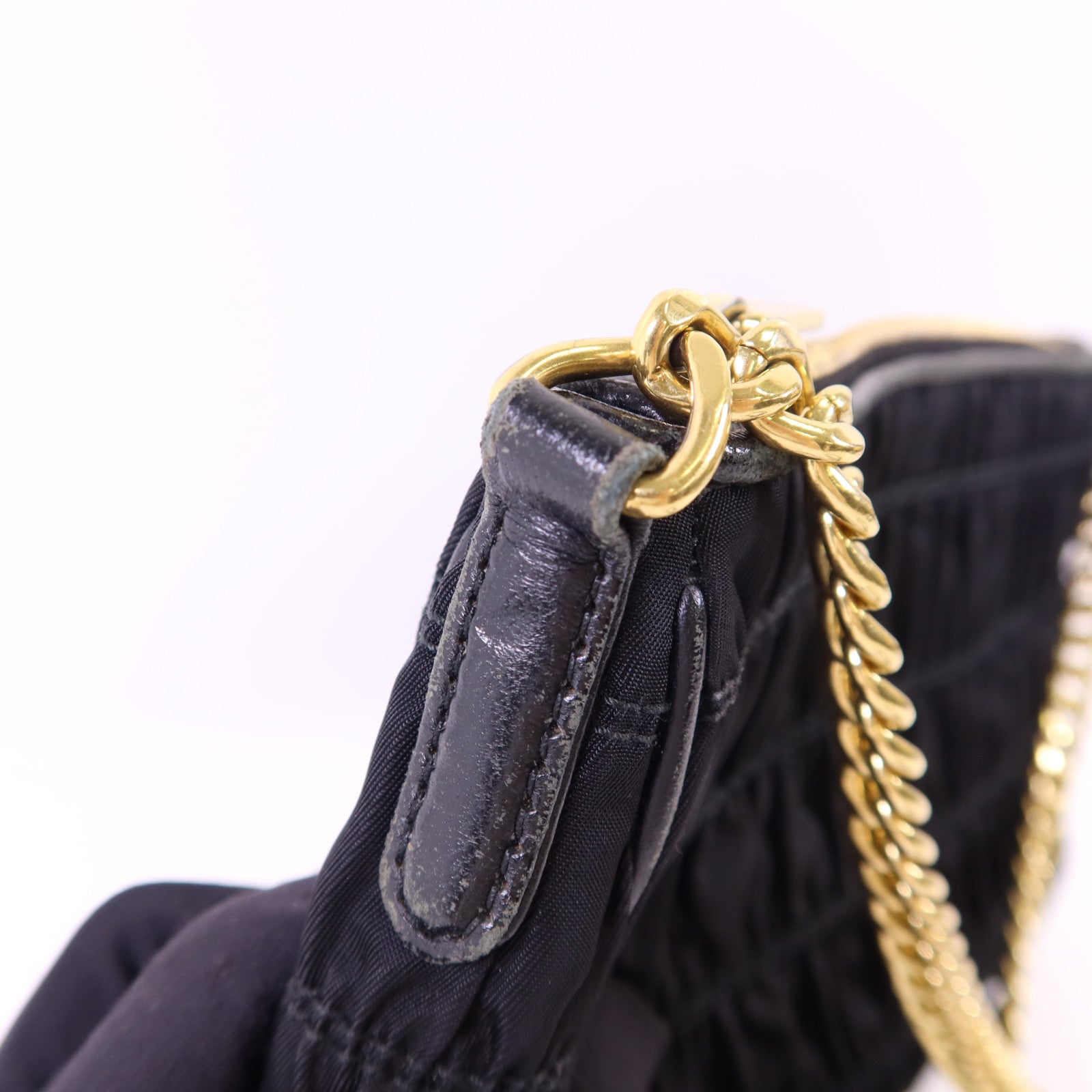PRADA 尼龍Chain Shoulder Bag金扣鏈帶肩背袋