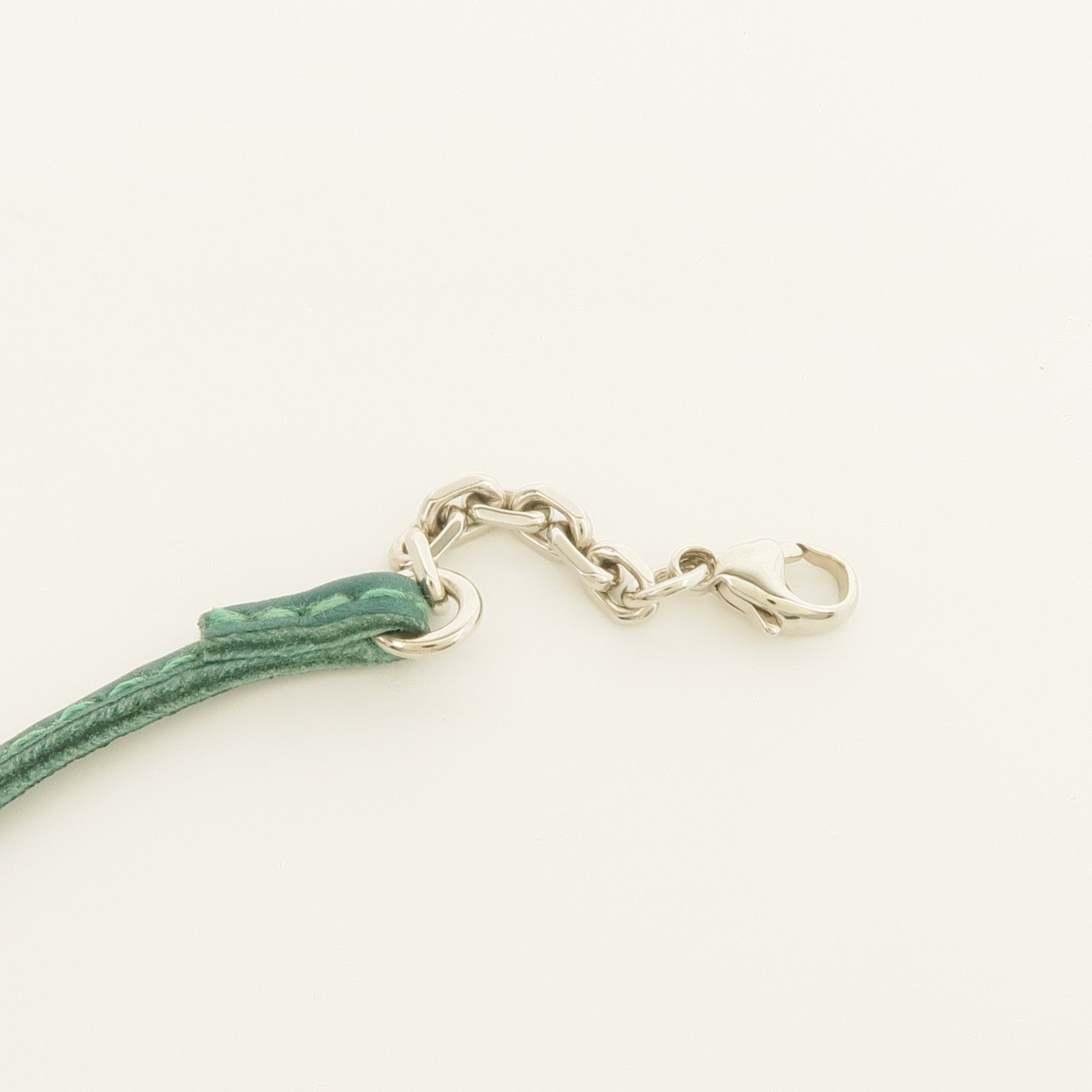 HERMES Milo皮革Carmencita銀扣掛飾/書籤