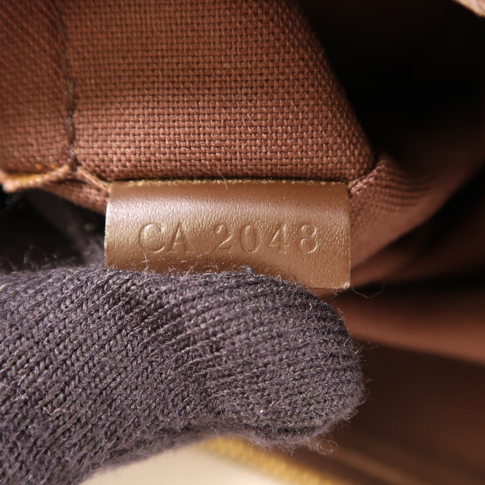 LOUIS VUITTON LV GHW Beaubourg Shoulder Bag N52006 Damier Brown