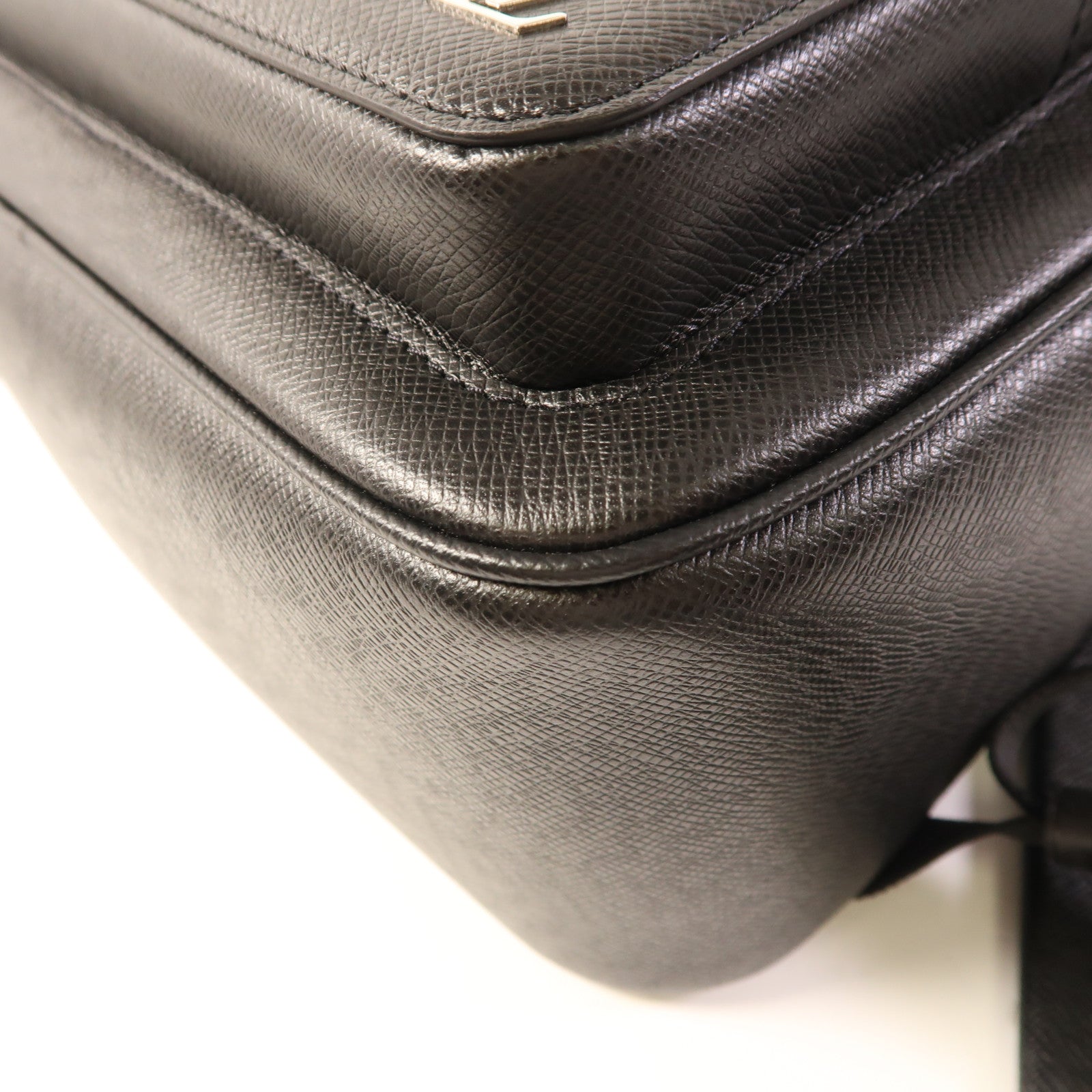 LOUIS VUITTON Taiga Alex Backpack銀扣背包