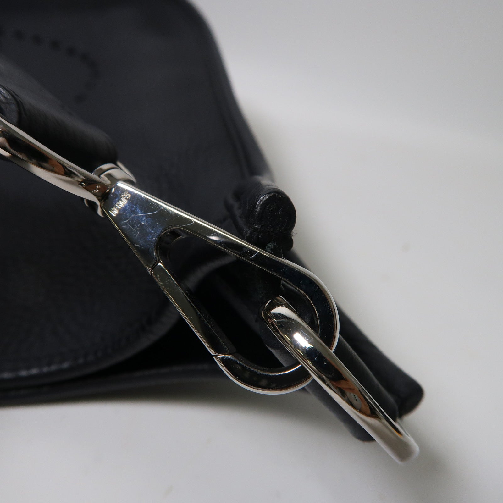 HERMES Clemence皮革Evelyne PM銀扣肩背袋粉紅色