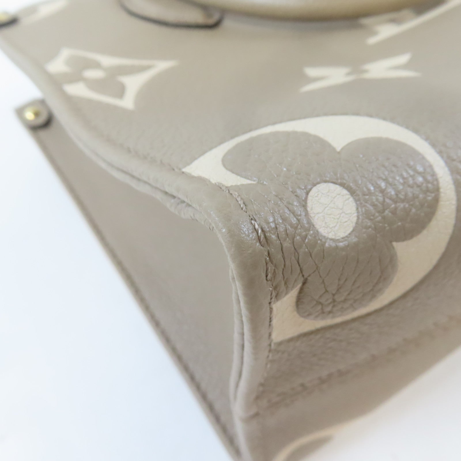 LOUIS VUITTON Monogram Empreinte On The Go PM金扣手挽肩背兩用袋淺褐色