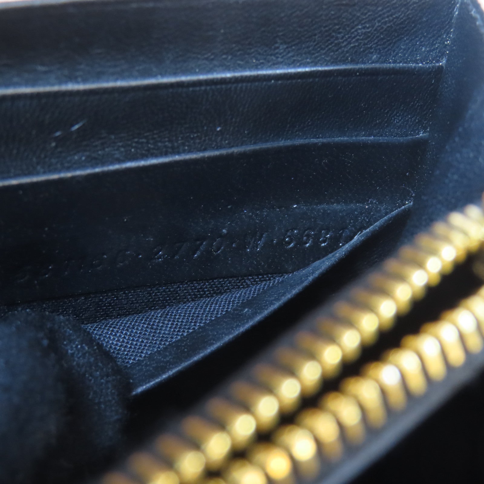 BALENCIAGA 牛皮皮革Shoulder Bag金扣鏈帶肩背袋粉紅色