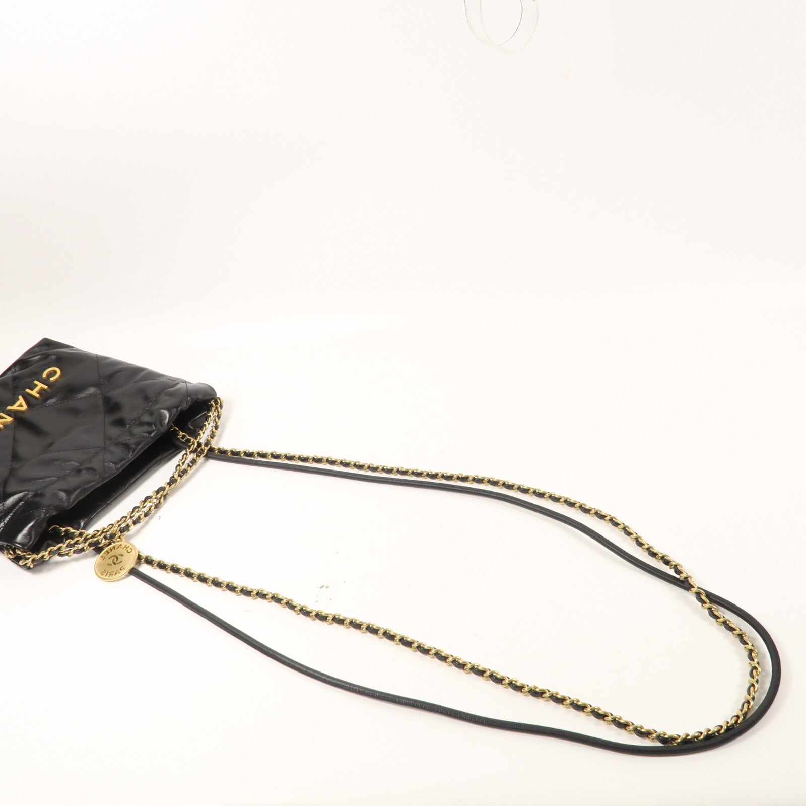 CHANEL 菱格牛皮皮革Mini 22金扣手挽肩背兩用袋黑色