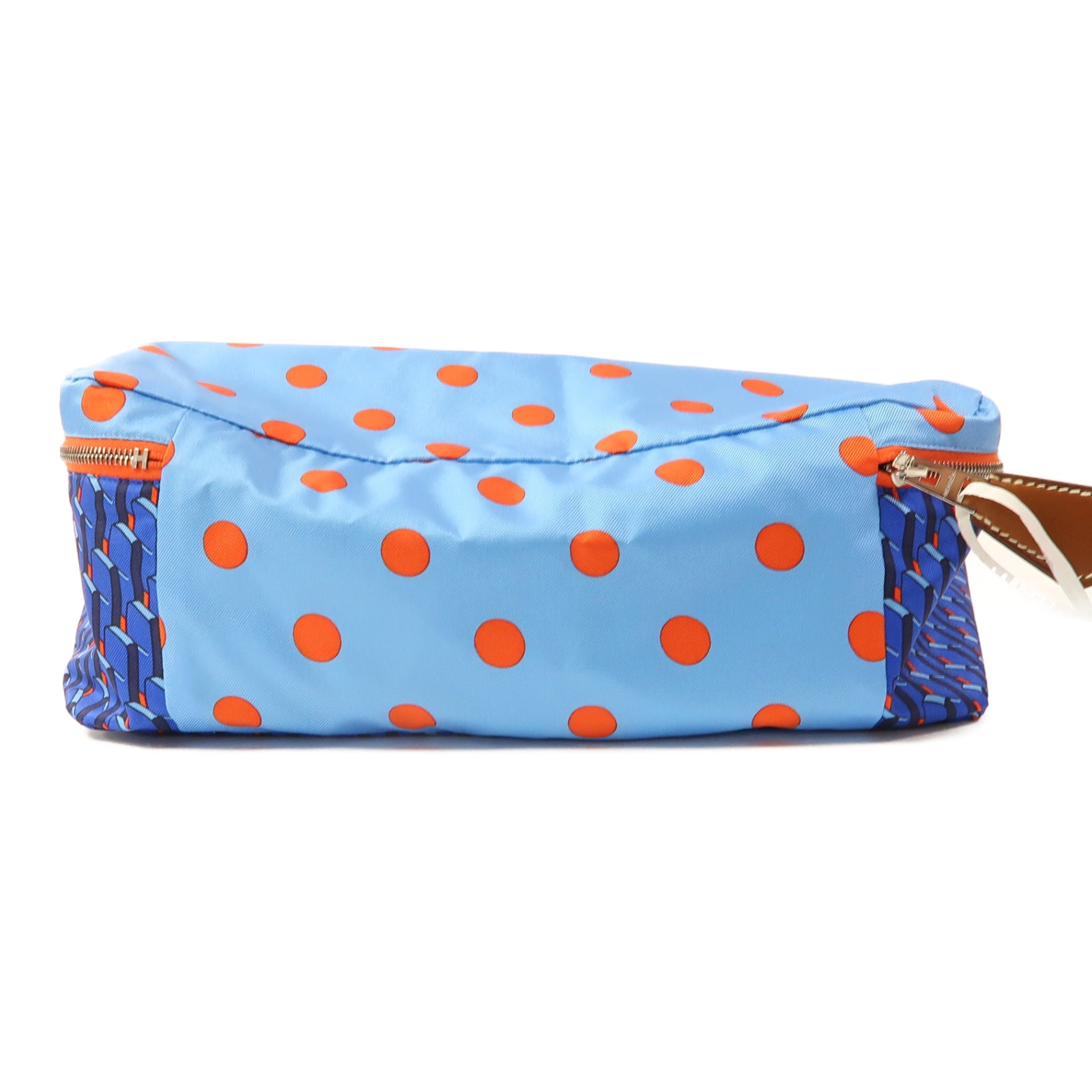 HERMES 【激減優惠】絲質Pouch銀扣手拿包藍色