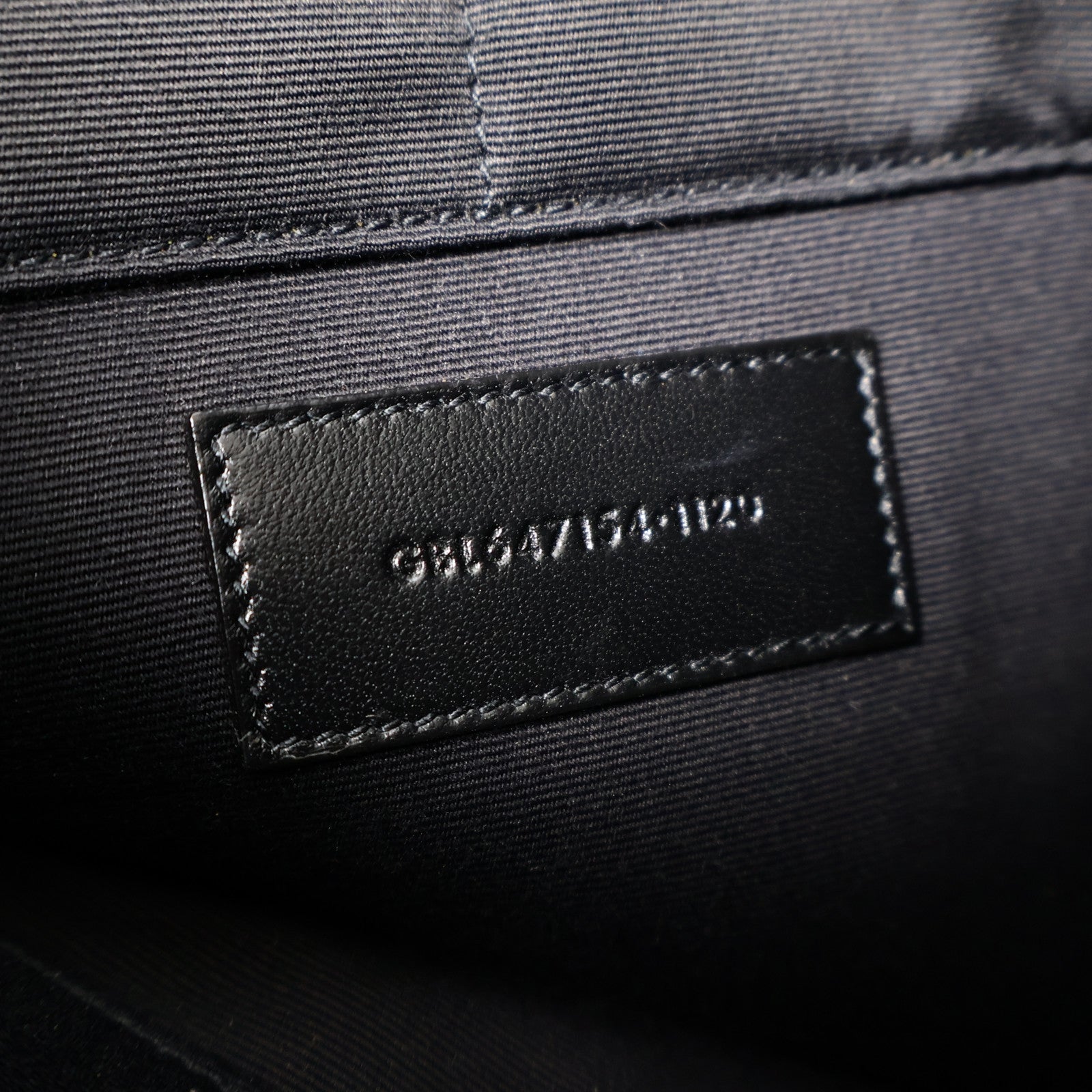 SAINT LAURENT 牛皮皮革Tablet Pouch手拿包