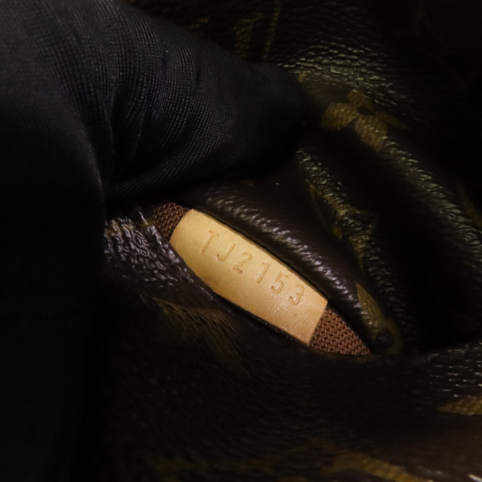 LOUIS VUITTON Monogram Totally MM金扣肩背袋棕色