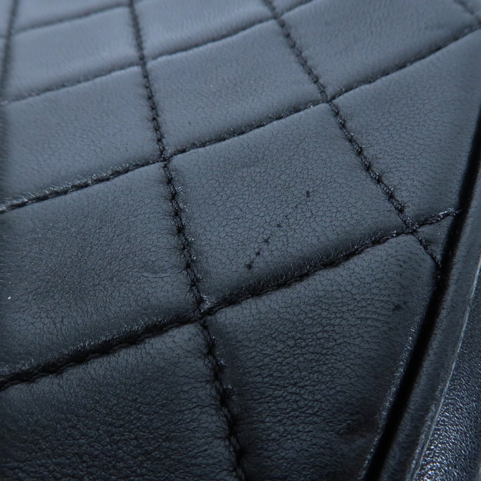 CHANEL 羊皮皮革Camera Bag鏈帶肩背袋
