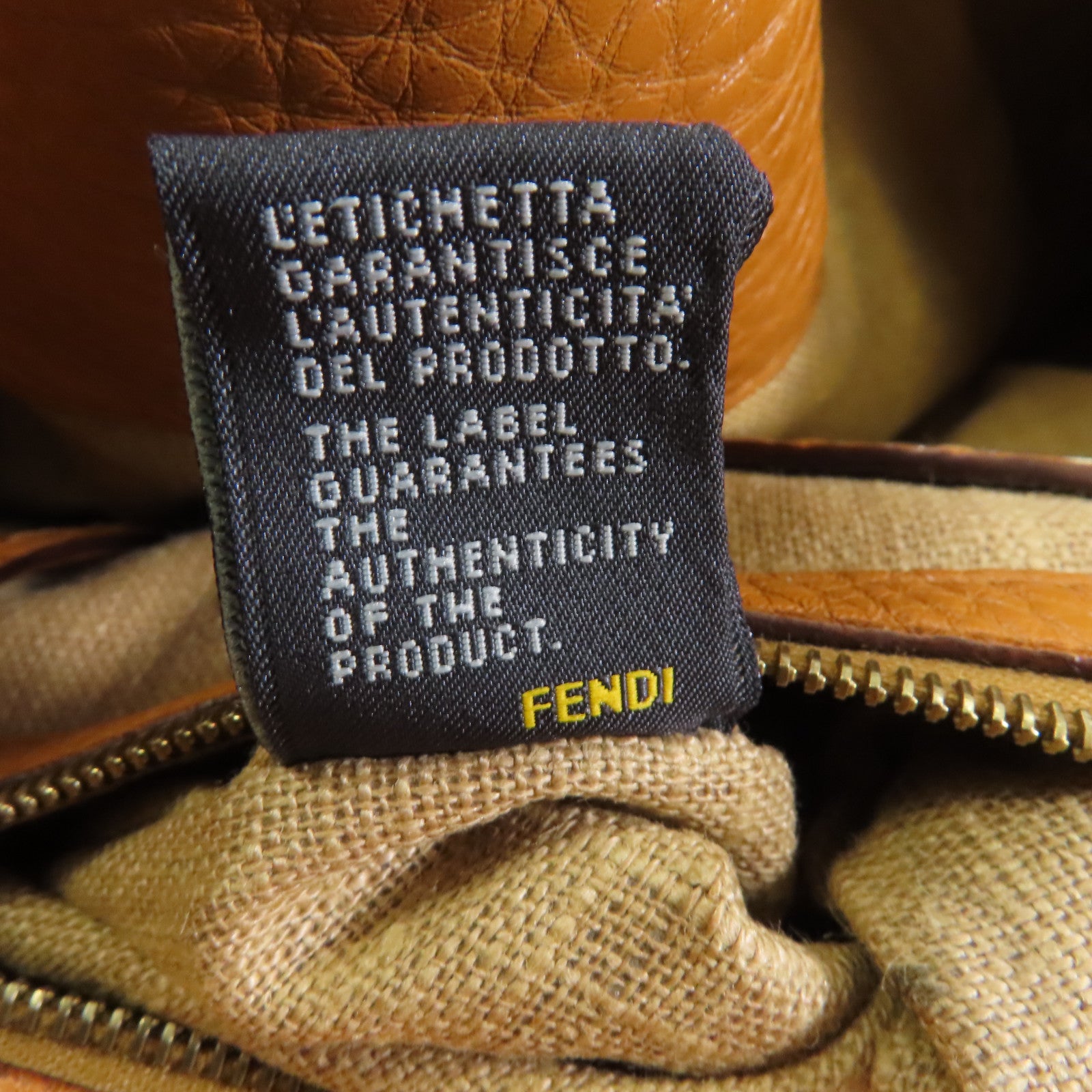 FENDI 牛皮皮革Selleria Linda金扣手挽袋/肩背袋淺啡色