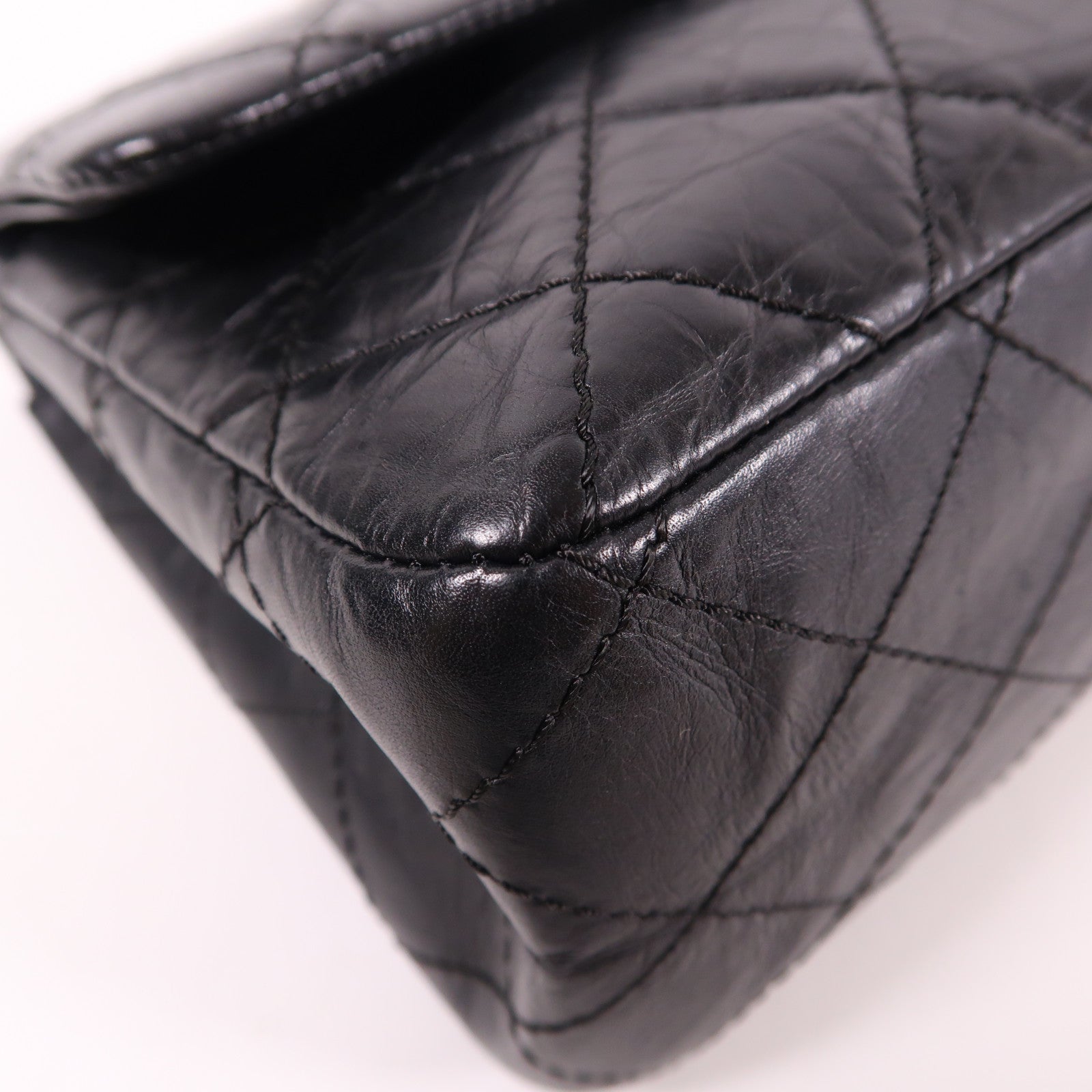 CHANEL 牛皮皮革2.55金扣鏈帶肩背袋