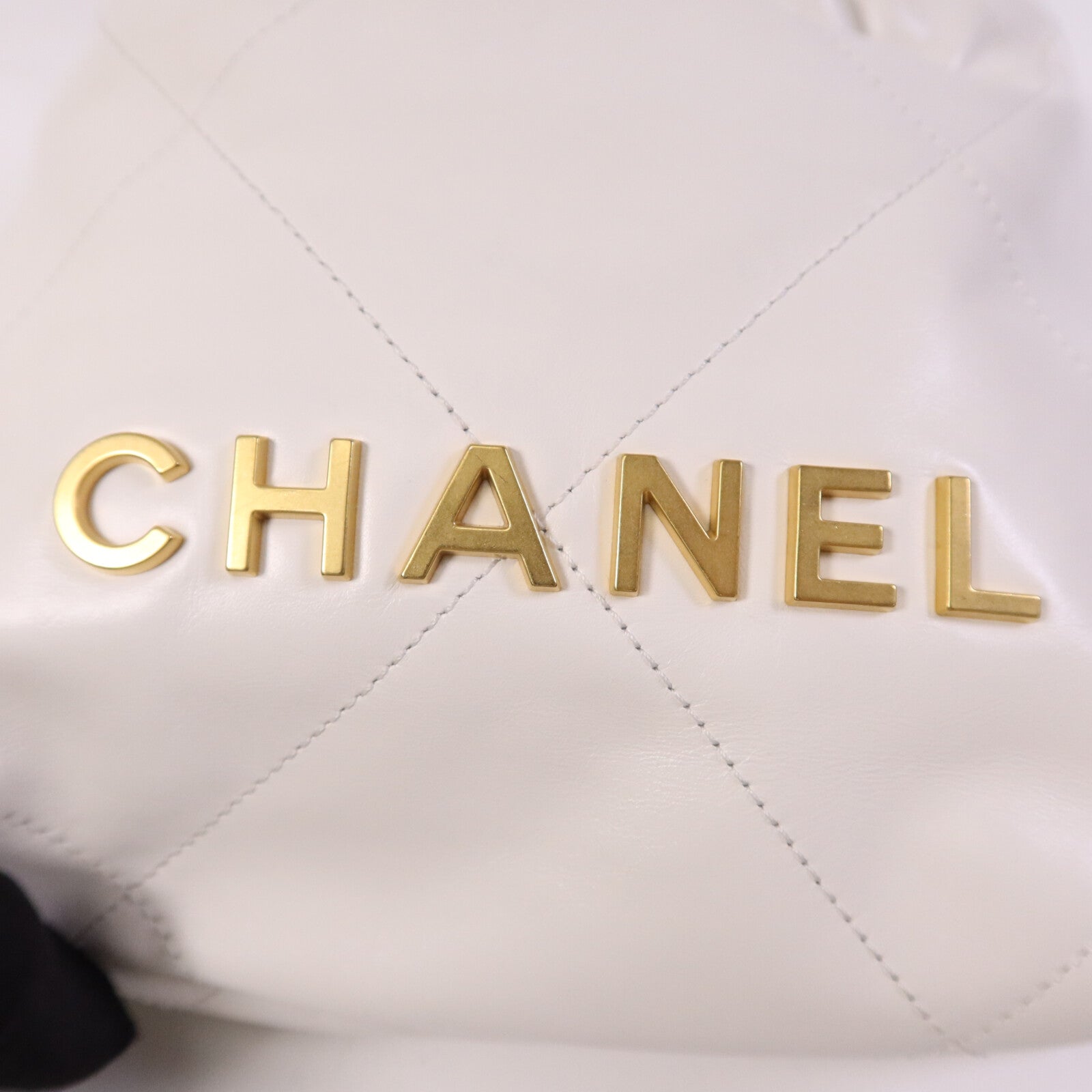 CHANEL 【激減優惠】牛皮皮革Mini Chanel 22金扣鏈帶手挽肩背兩用袋