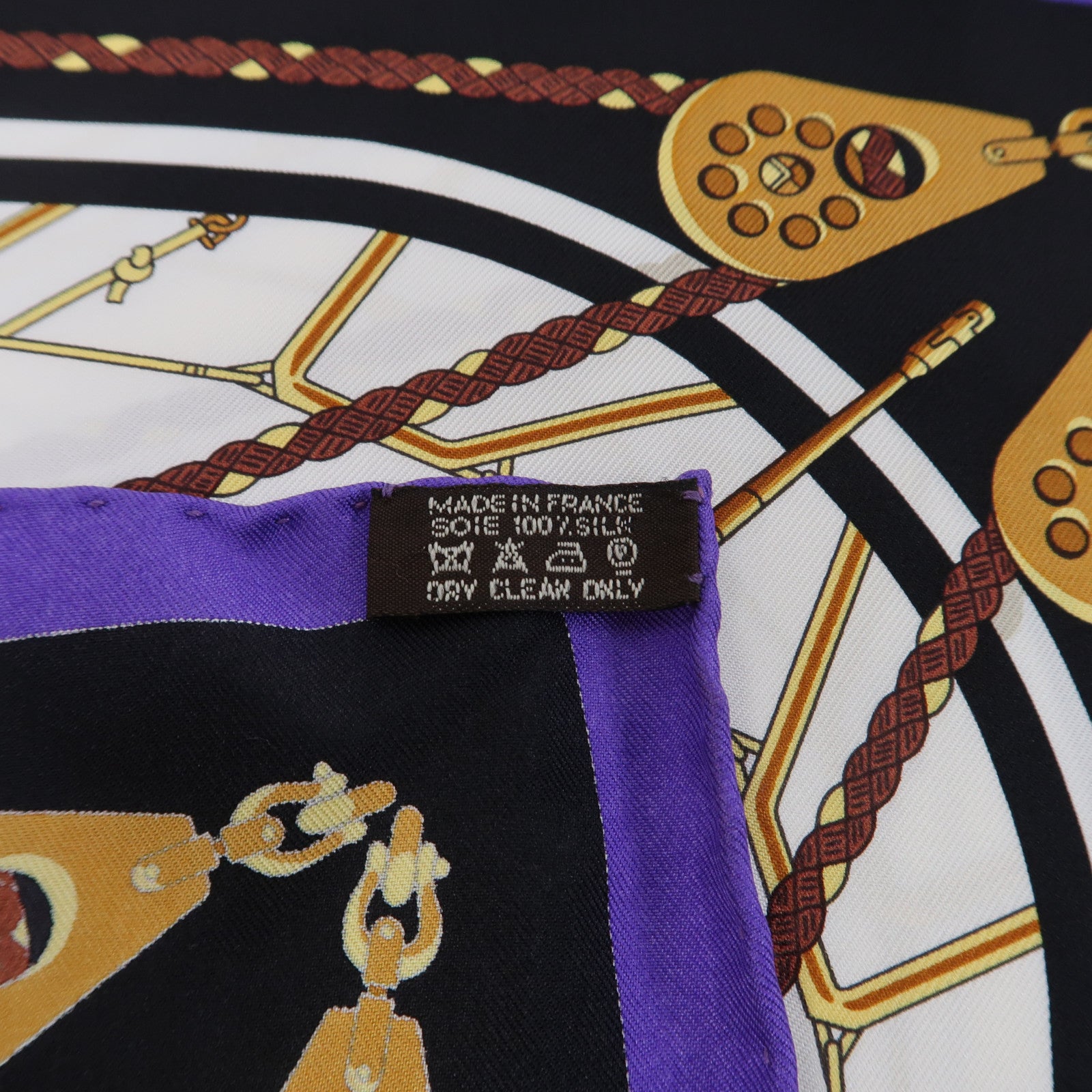 HERMES 【激減優惠】絲質Scarf 90x90絲巾紫色/啡色/藍色