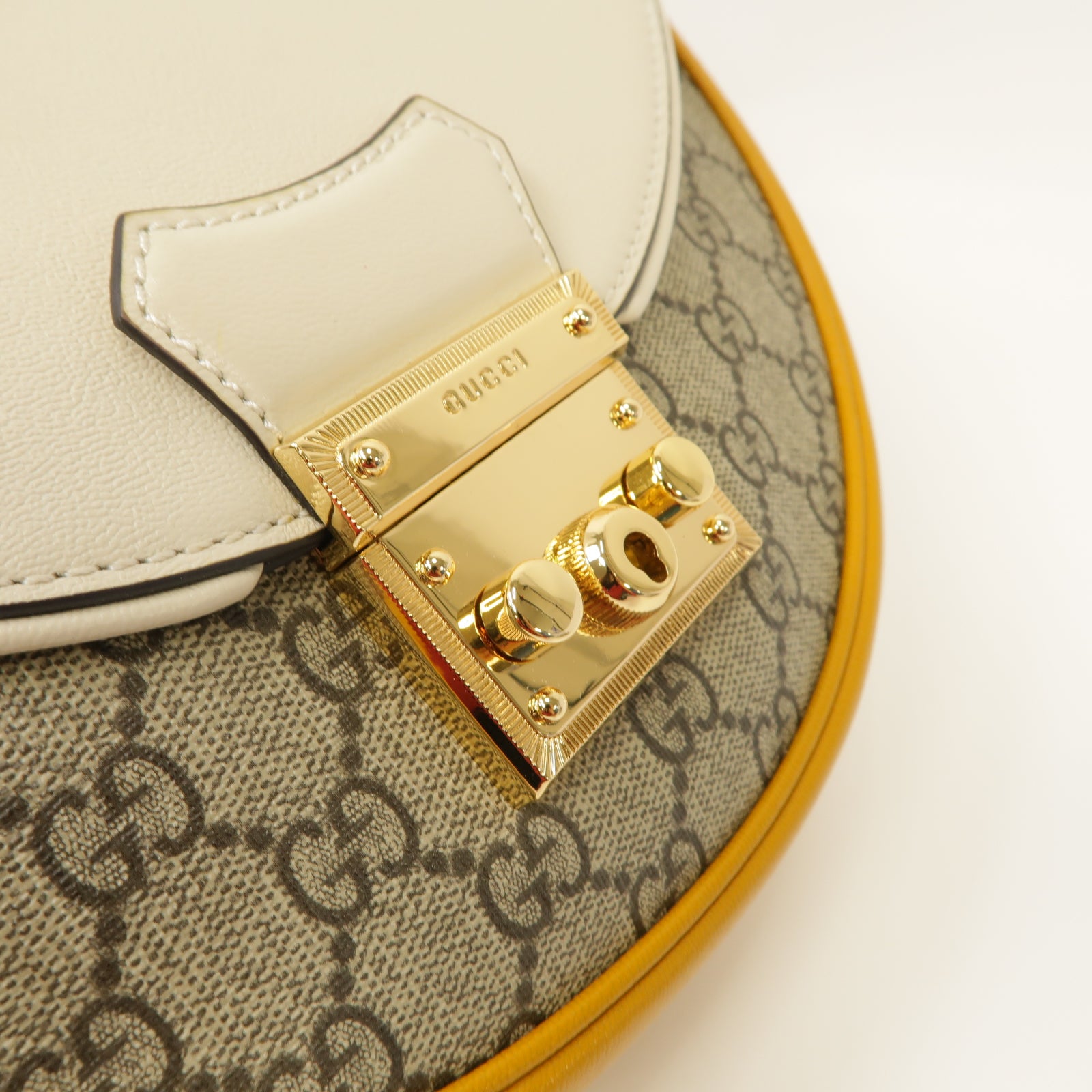 GUCCI 【清倉大減價】牛皮皮革/帆布Shoulder Bag金扣肩背袋黃色/白色