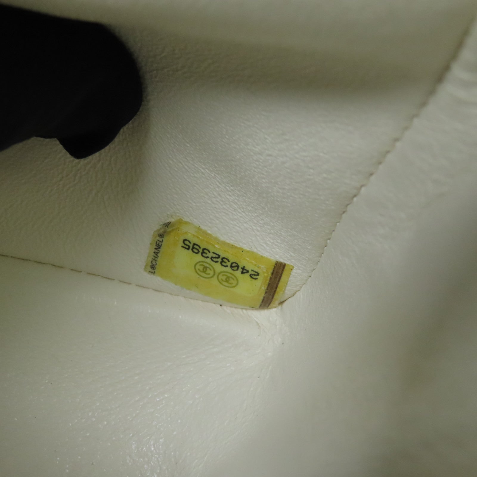 CHANEL 牛皮皮革2.55金扣鏈帶肩背袋