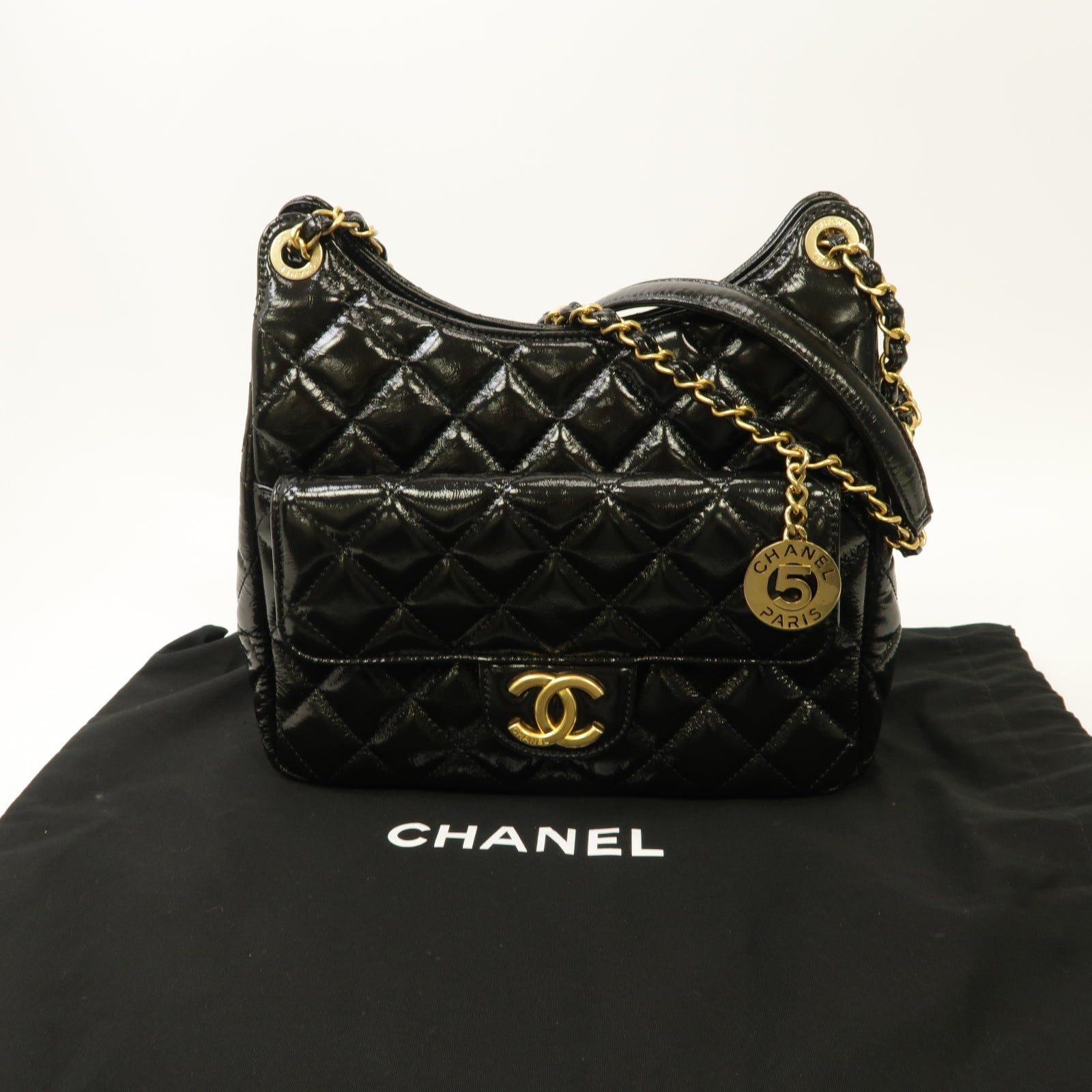 CHANEL 菱格漆皮皮革Chain Shoulder Bag金扣鏈帶肩背袋黒色