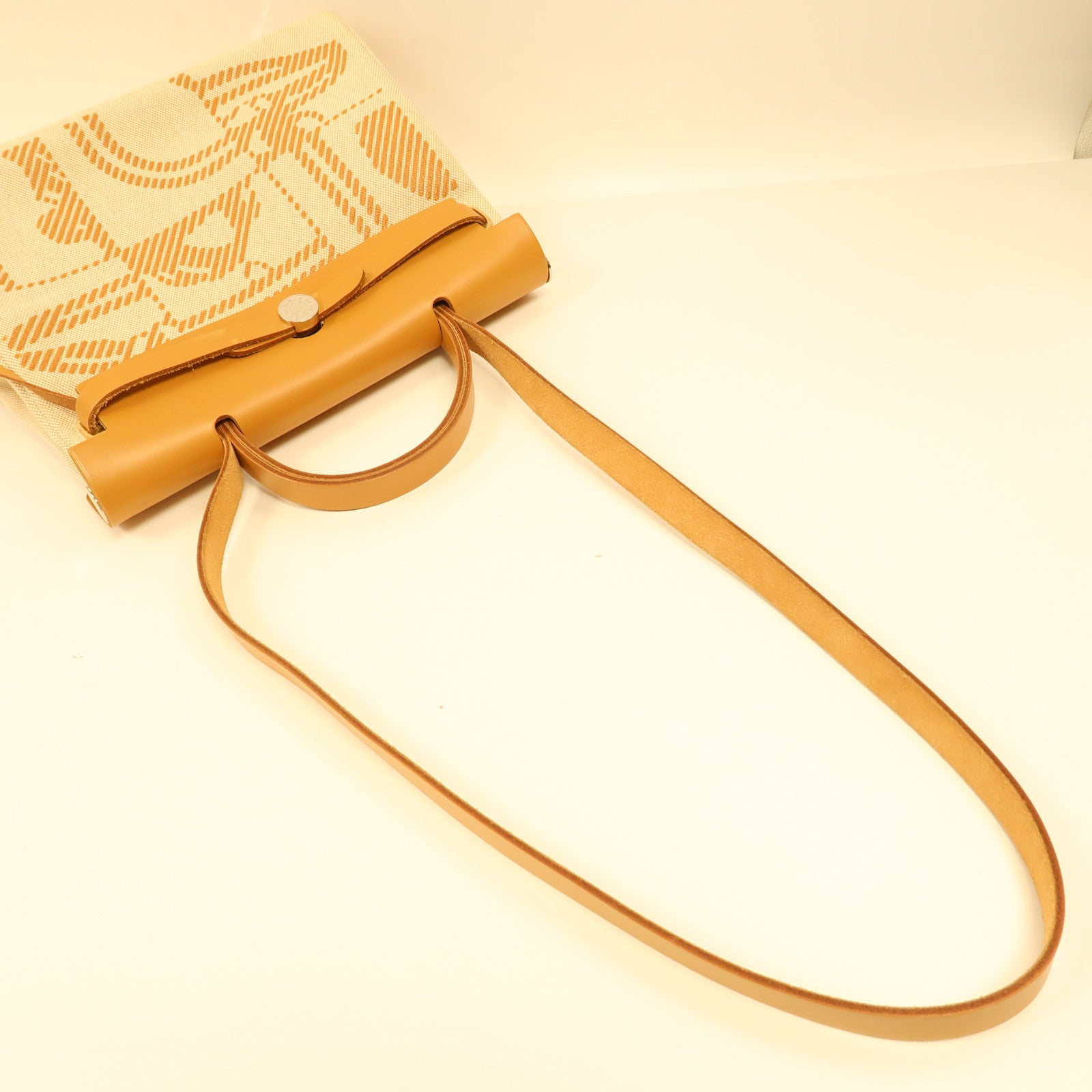 HERMES 帆布Herbag PM銀扣手挽肩背兩用袋米色