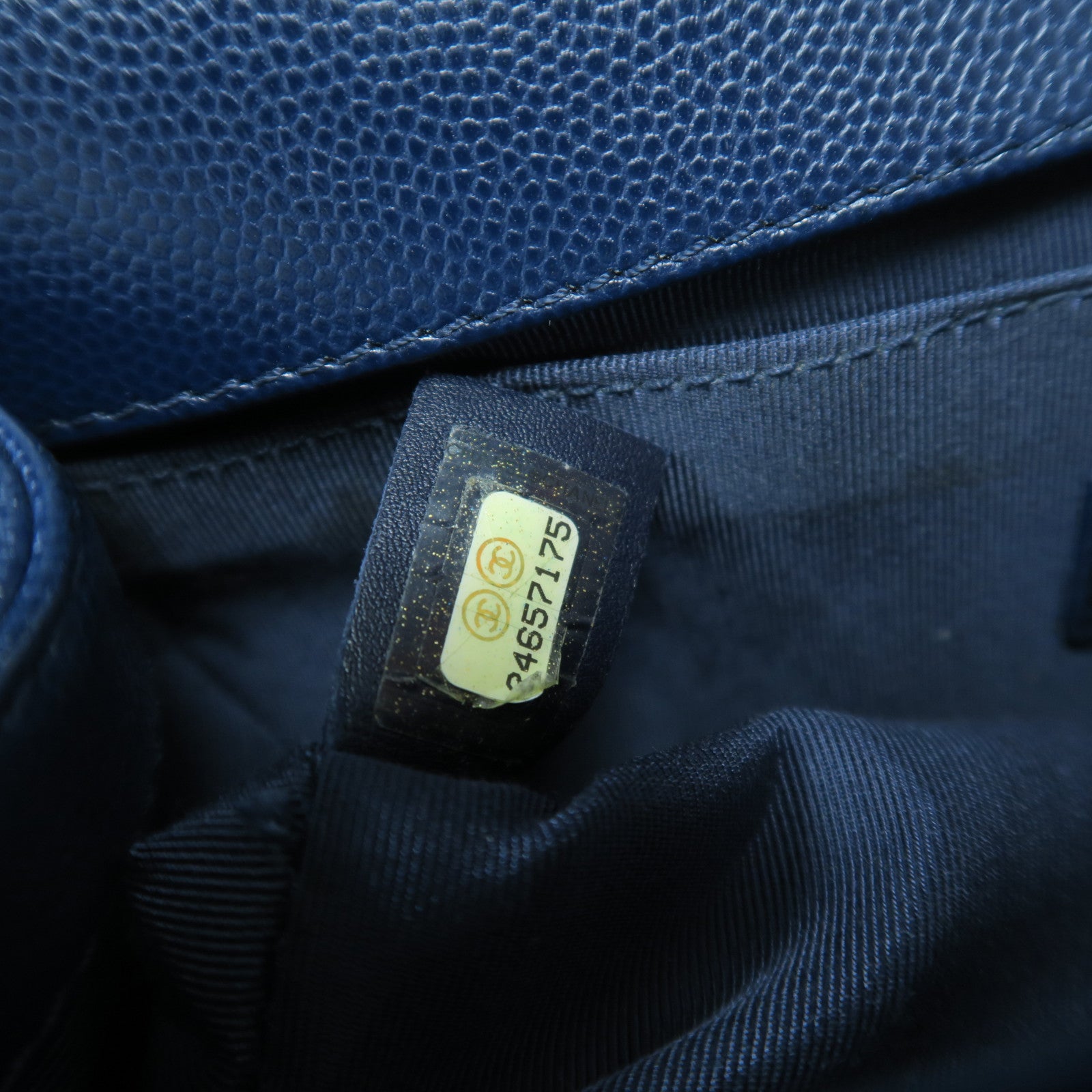 CHANEL 【激減優惠】斜紋Caviar皮革Boy 25銀扣鏈帶肩背袋藍色