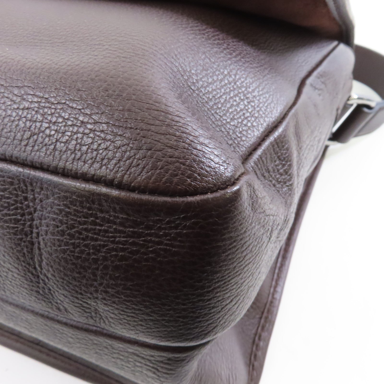 LOEWE 牛皮皮革Shoulder Bag銀扣肩背袋啡色