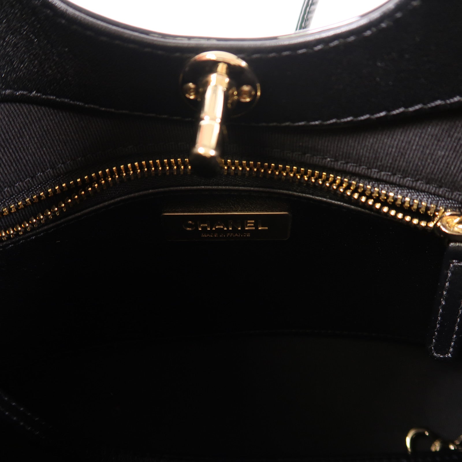 CHANEL 【激減優惠】漆皮皮革Mini 31金扣手挽肩背兩用袋