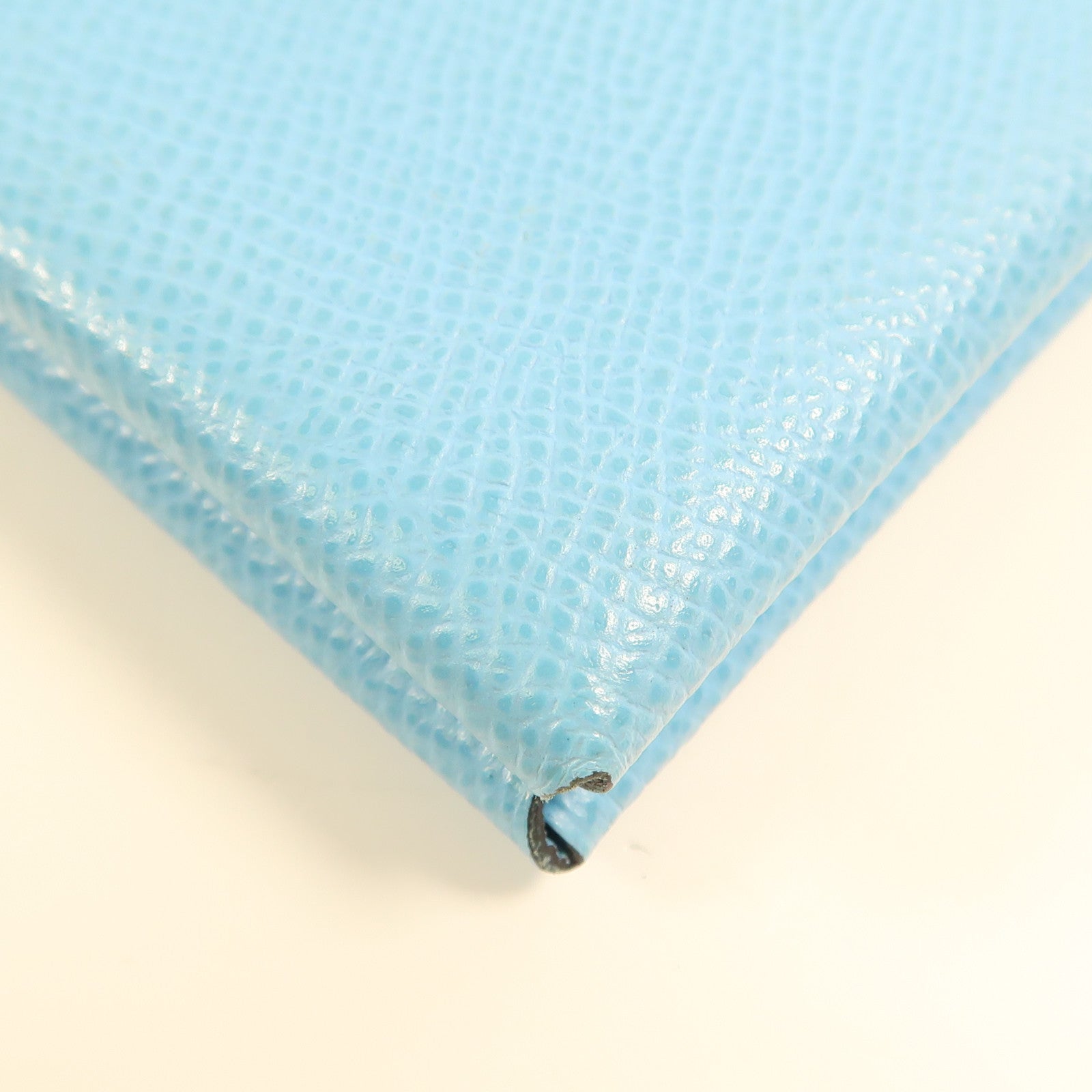 HERMES Epsom皮革Calvi銀扣卡片套Bleu Aztec淺藍色