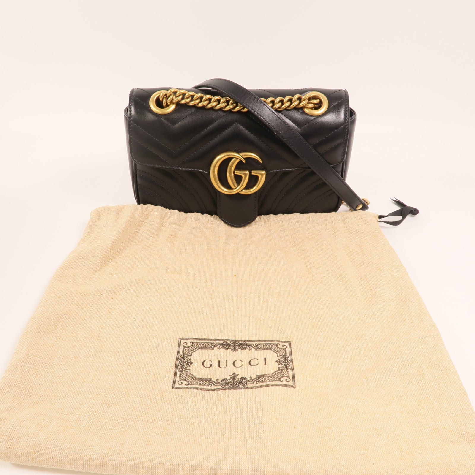 GUCCI 牛皮皮革GG Marmont金扣鏈帶肩背袋