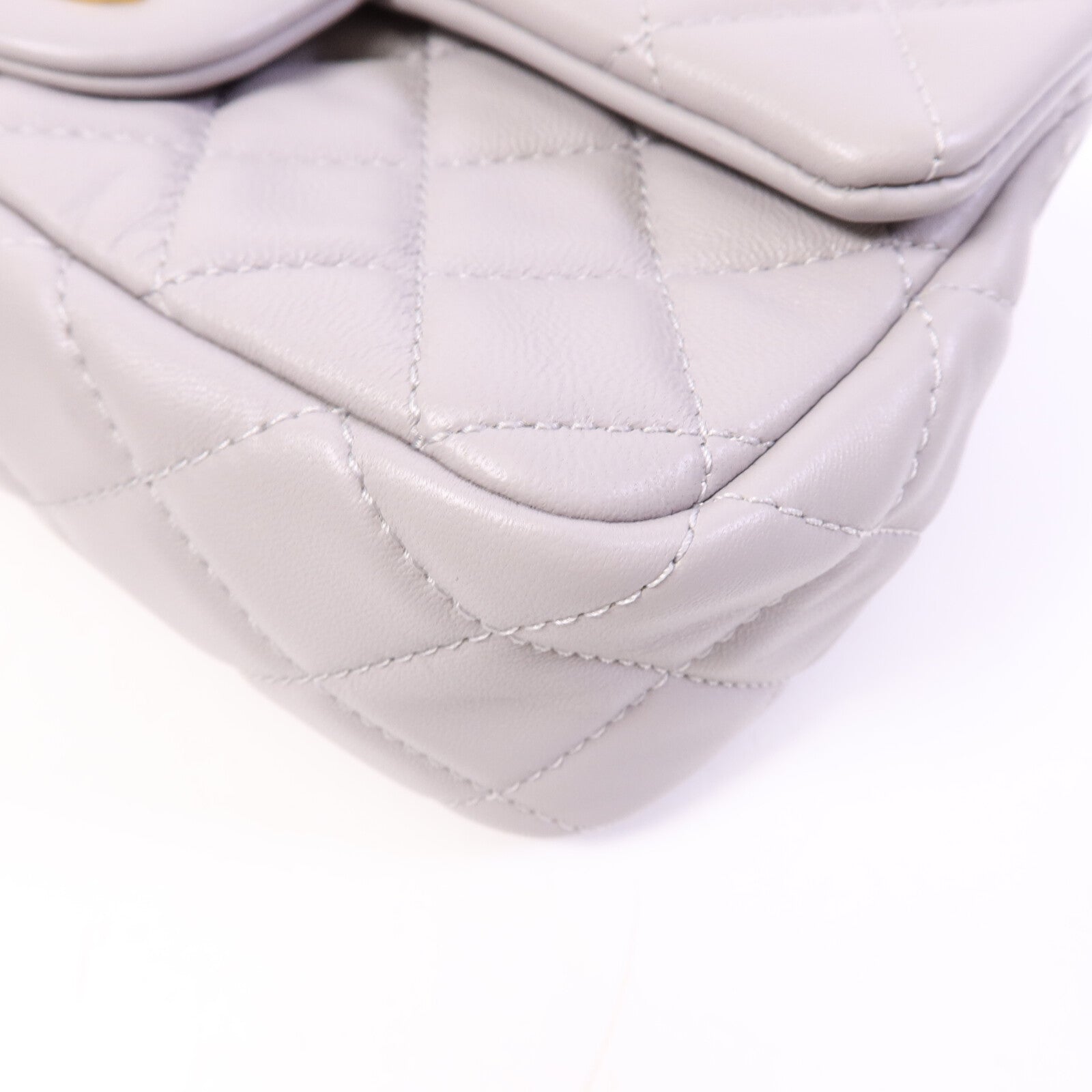 CHANEL 羊皮皮革Classic Flap 20 Golden Ball鏈帶手挽肩背兩用袋