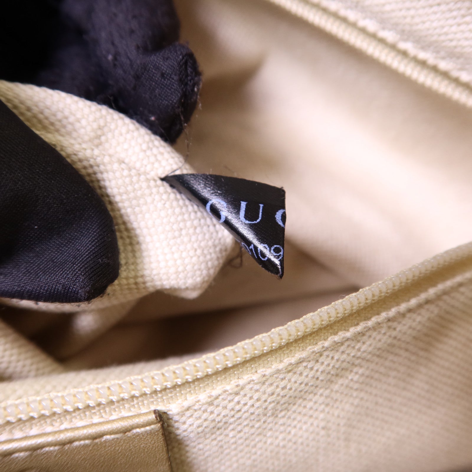 GUCCI 帆布2 Way Shoulder Bag金扣手挽肩背兩用袋