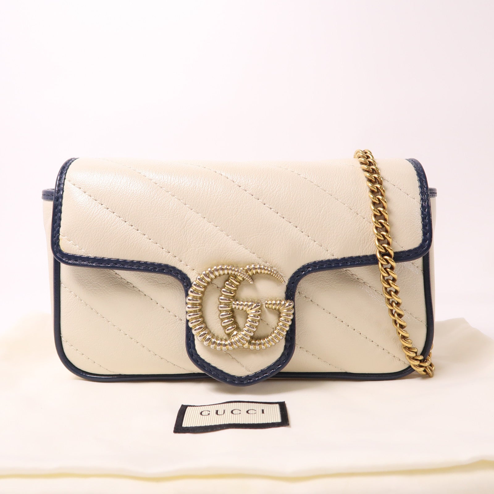 GUCCI 牛皮皮革GG Marmont Super Mini肩背袋