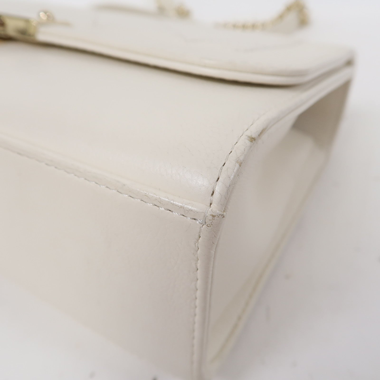 CHANEL 【激減優惠】菱格牛皮皮革Chain Shoulder金扣手挽鏈帶肩背兩用袋白色