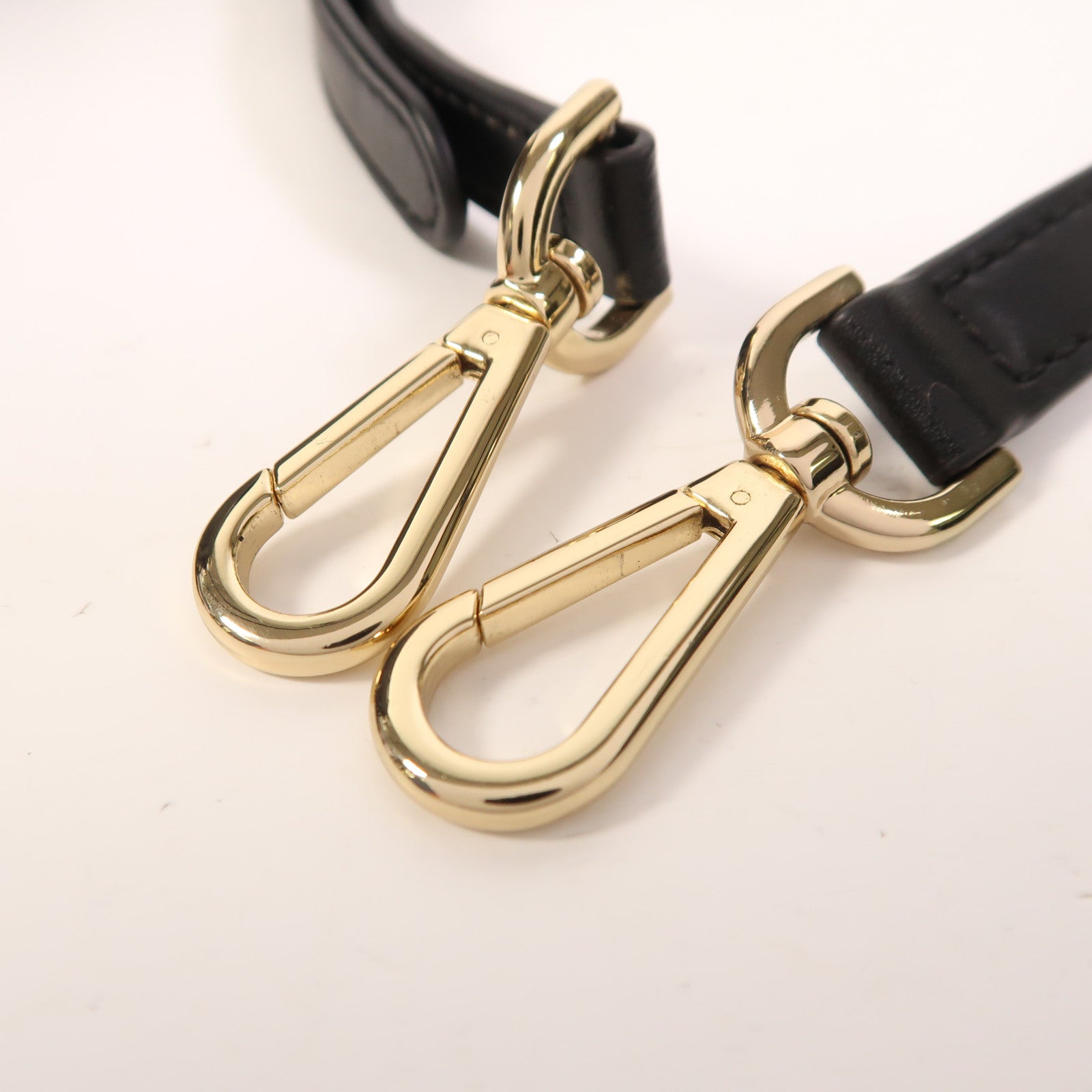 Michael Kors 牛皮皮革2 Way Shoulder金扣手挽肩背兩用袋