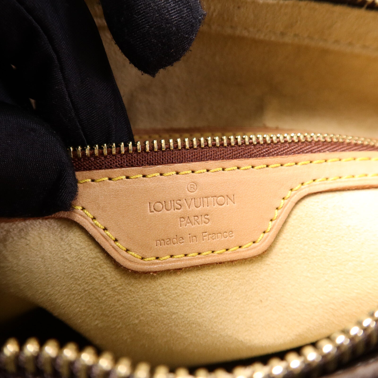 LOUIS VUITTON Monogram Looping GM肩背袋