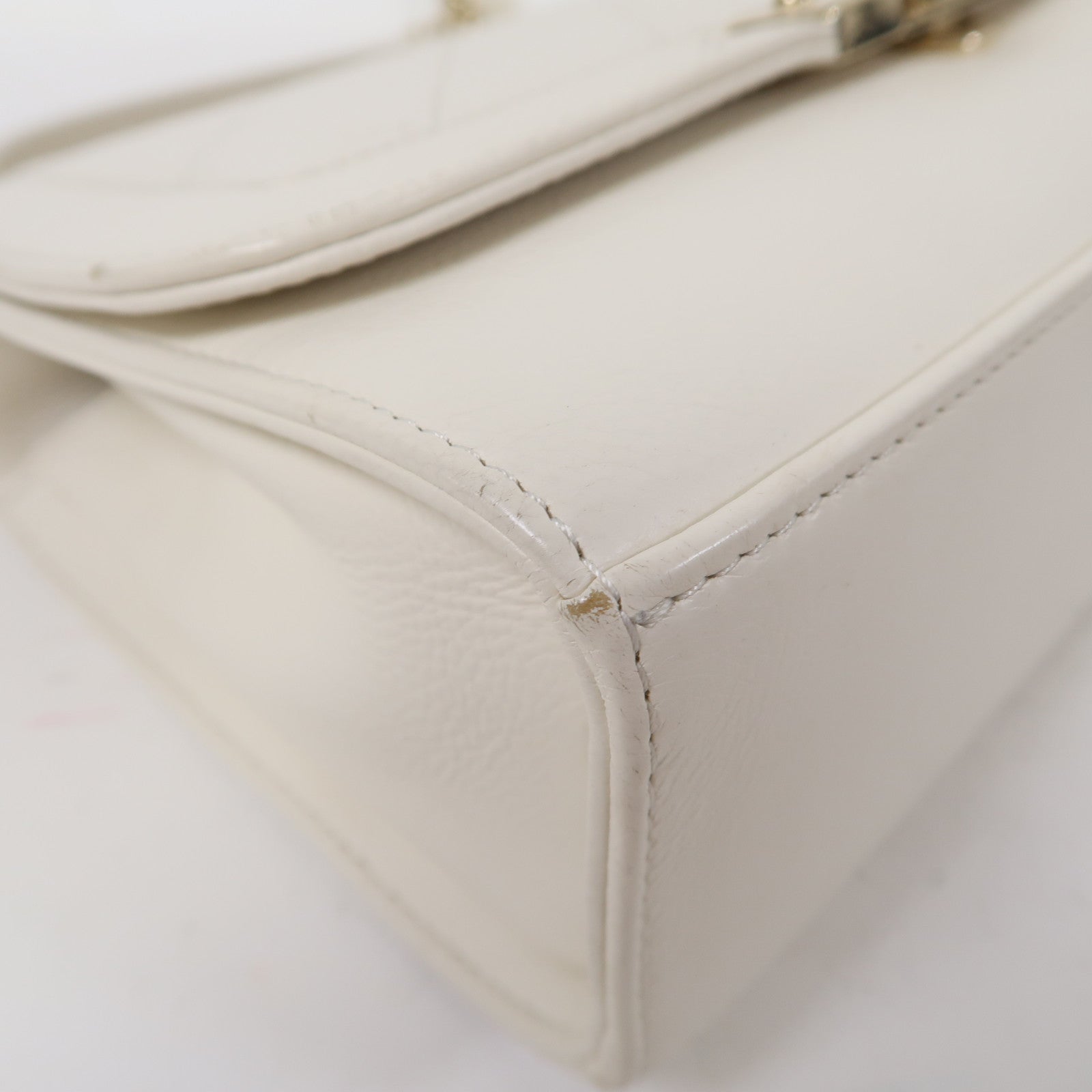 CHANEL 【激減優惠】菱格牛皮皮革Chain Shoulder金扣手挽鏈帶肩背兩用袋白色