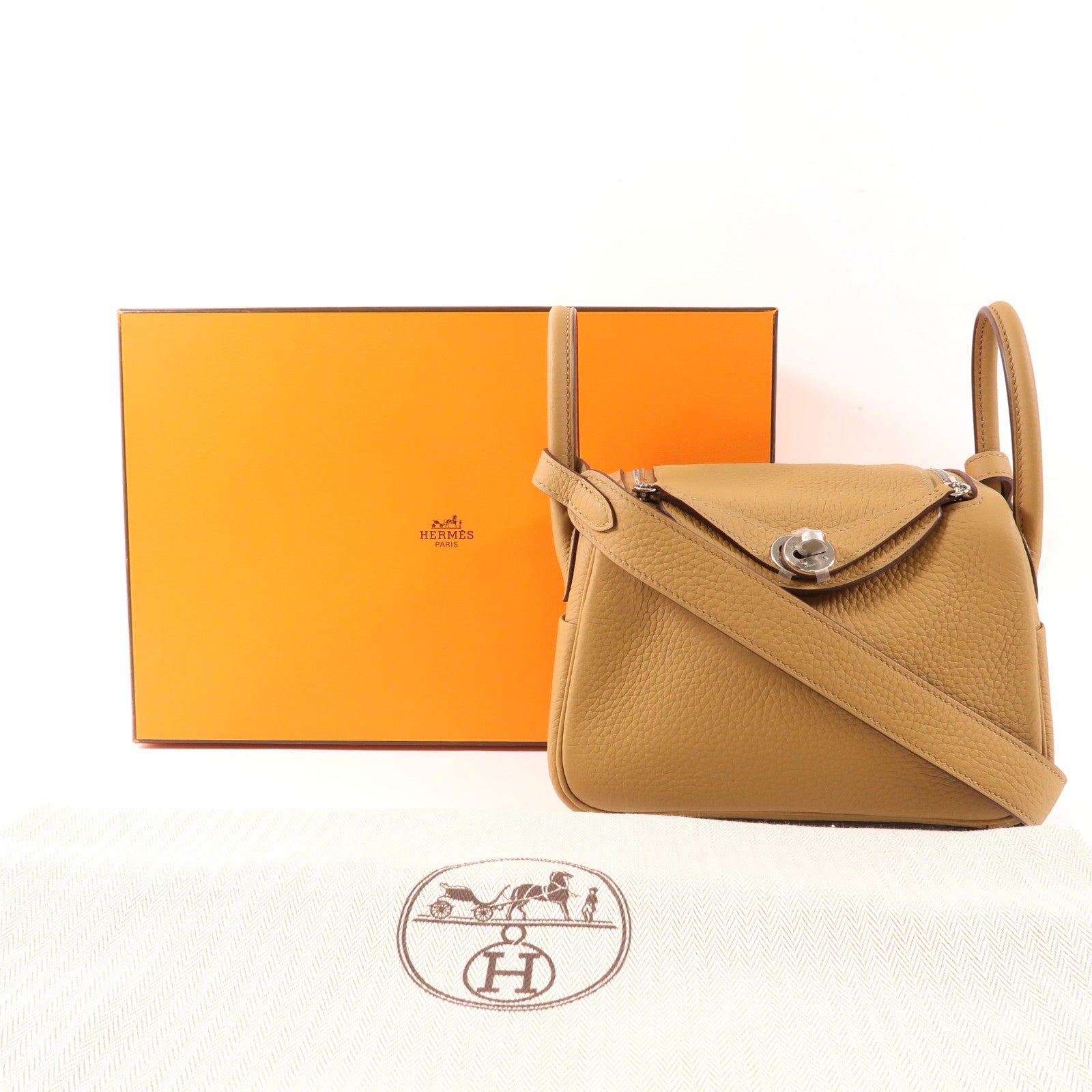 HERMES Clemence皮革Mini Lindy銀扣手挽肩背兩用袋Biscuit