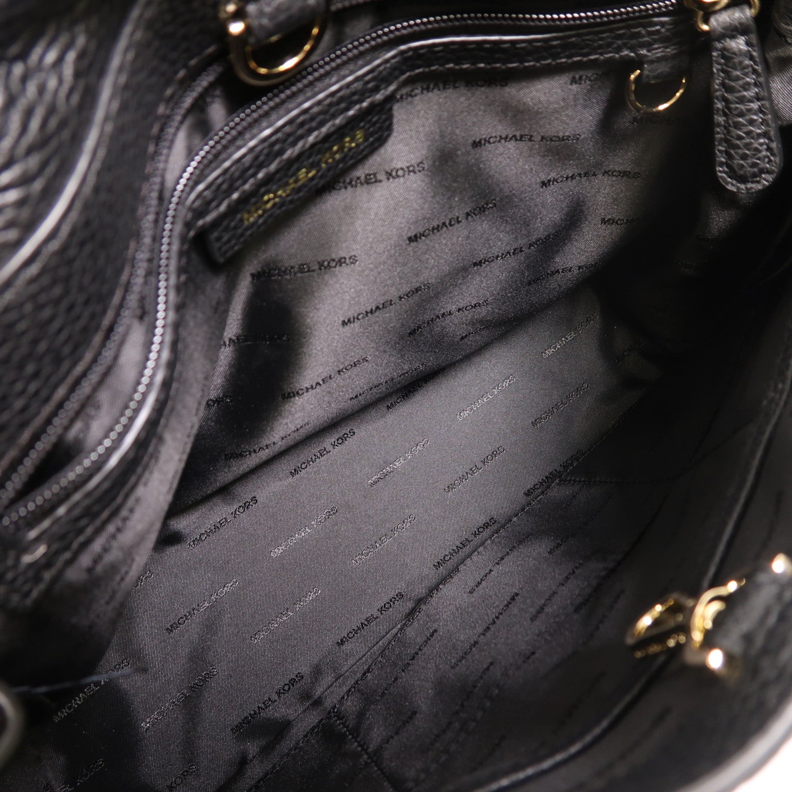Michael Kors 牛皮皮革2 Way Shoulder金扣手挽肩背兩用袋