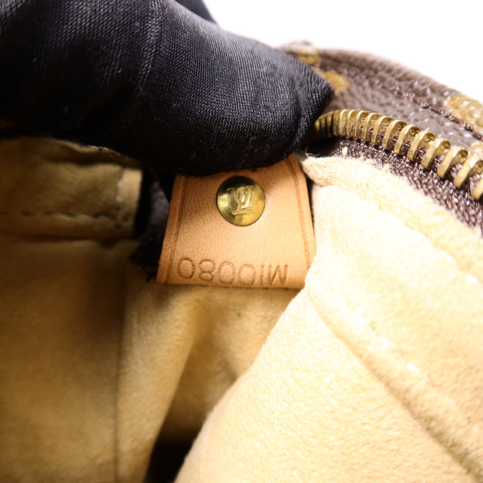 LOUIS VUITTON Monogram Looping GM肩背袋