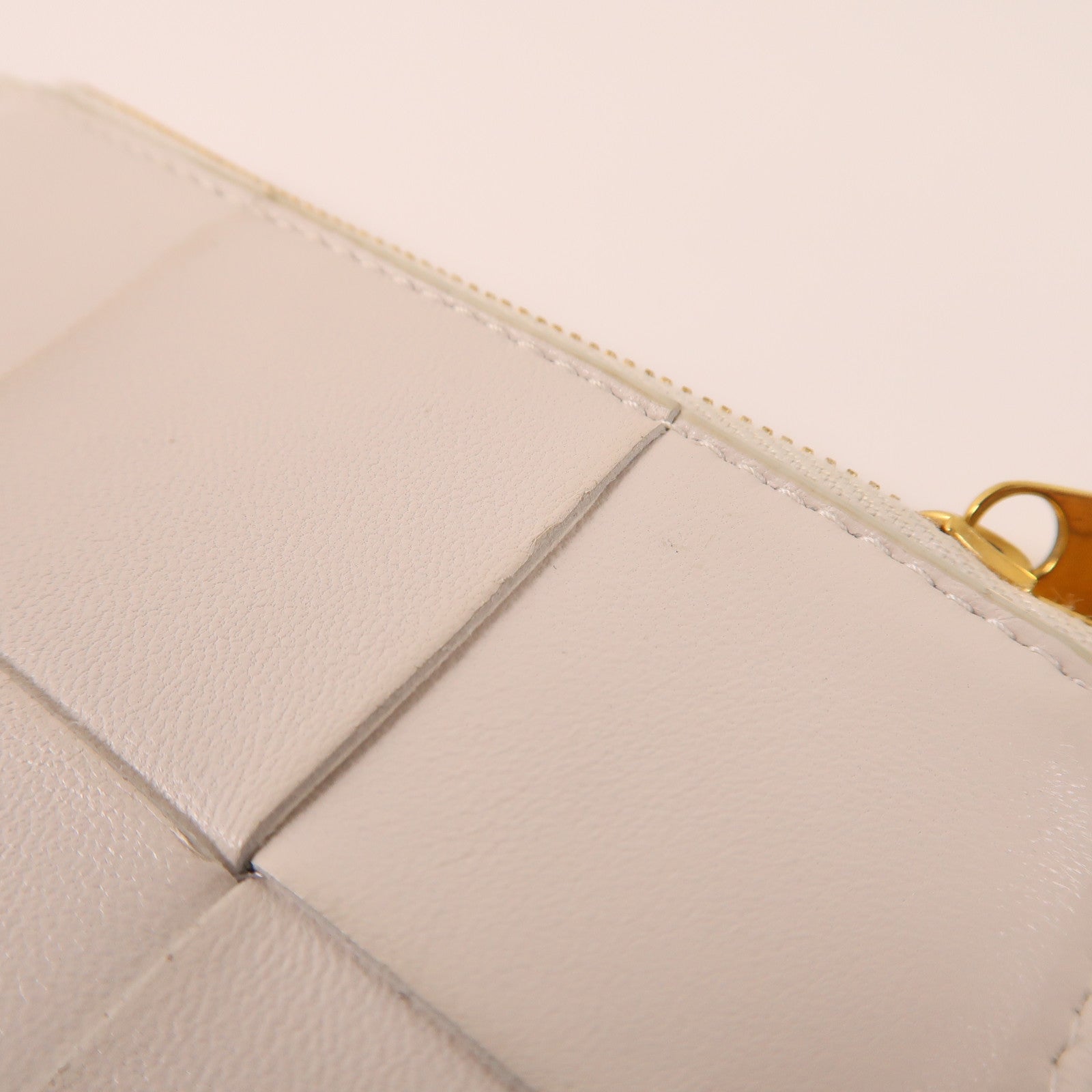 BOTTEGA VENETA 羊皮皮革Card Case金扣卡片套