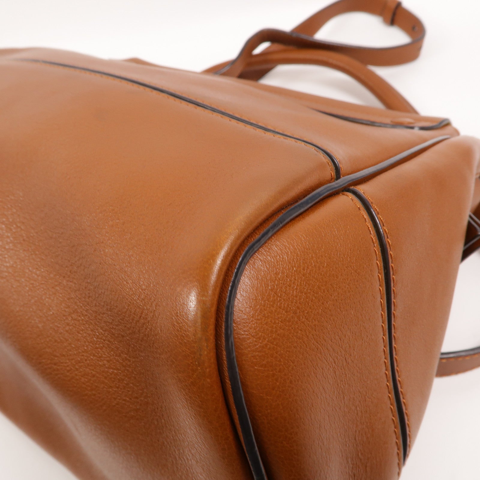 Chloe 牛皮皮革Owen Flap Bag Medium手挽肩背兩用袋