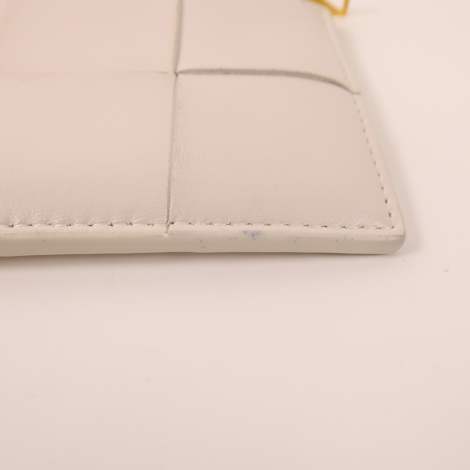 BOTTEGA VENETA 羊皮皮革Card Case金扣卡片套