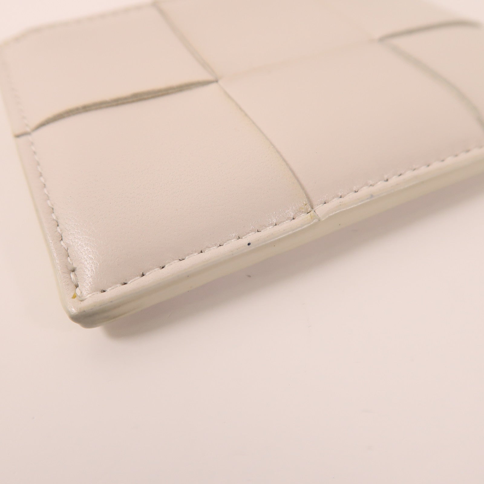 BOTTEGA VENETA 羊皮皮革Card Case金扣卡片套