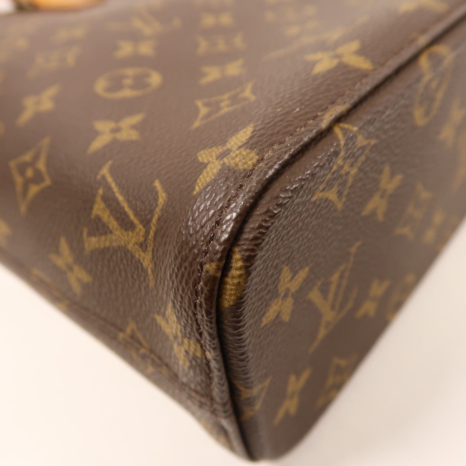 LOUIS VUITTON Monogram Luco Tote Bag金扣肩背袋
