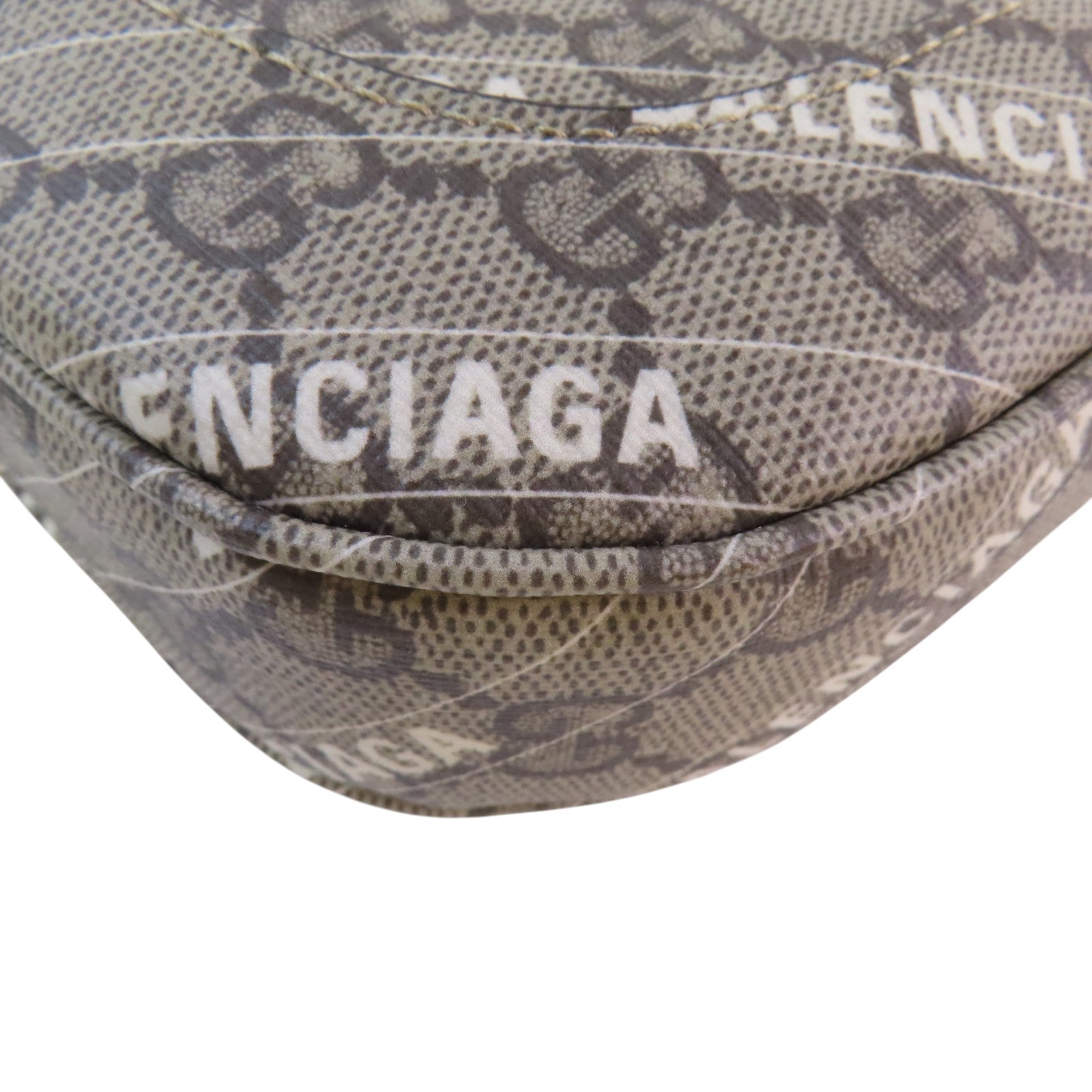 GUCCI 塗層帆布GuccixBaleniaga Jackie1961金扣手挽肩背兩用袋