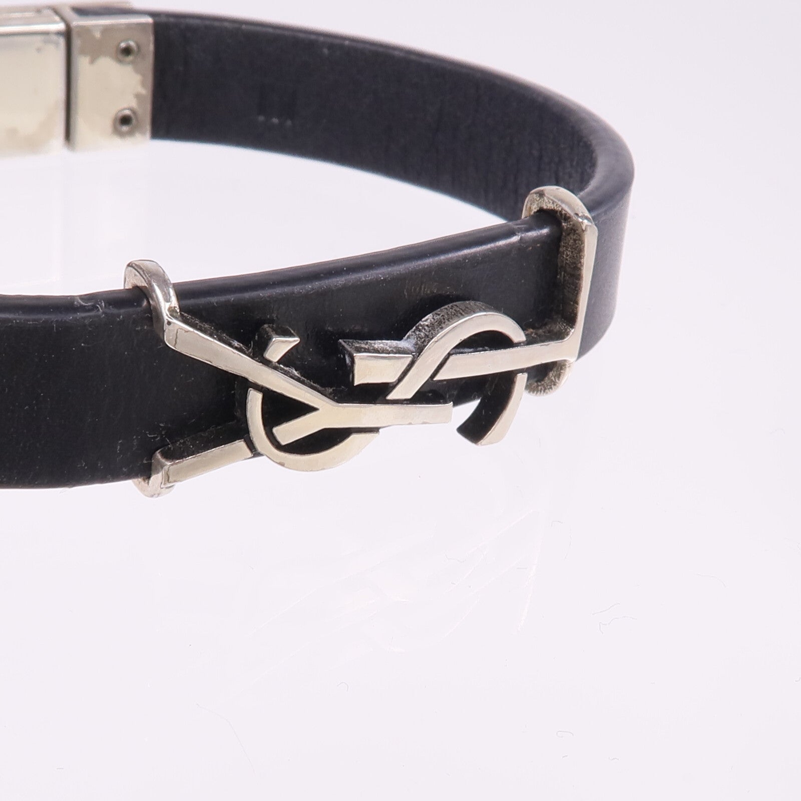 SAINT LAURENT 牛皮皮革Bracelet銀扣手帶