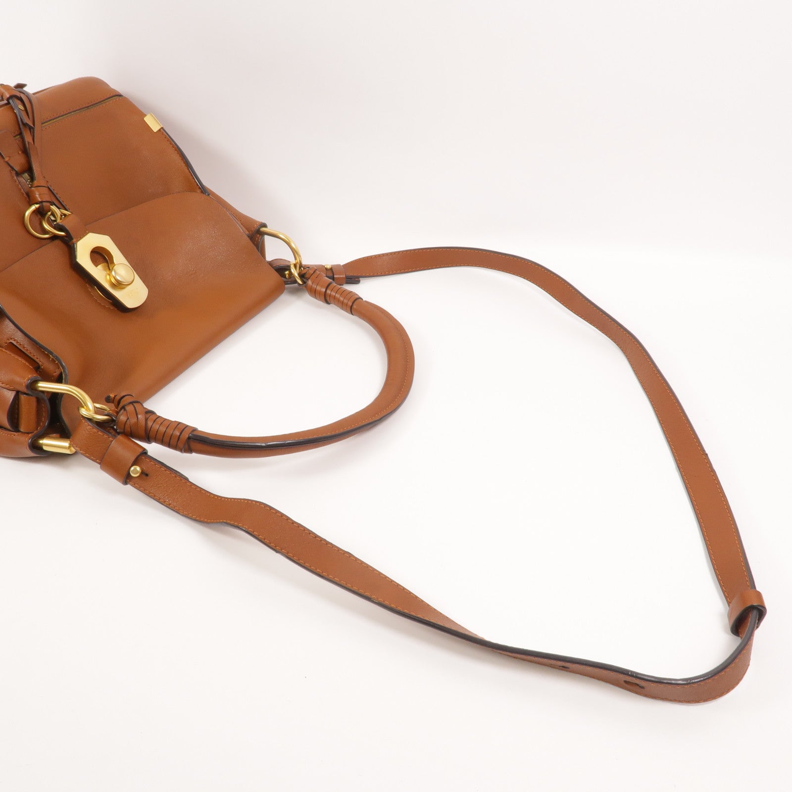 Chloe 牛皮皮革Owen Flap Bag Medium手挽肩背兩用袋