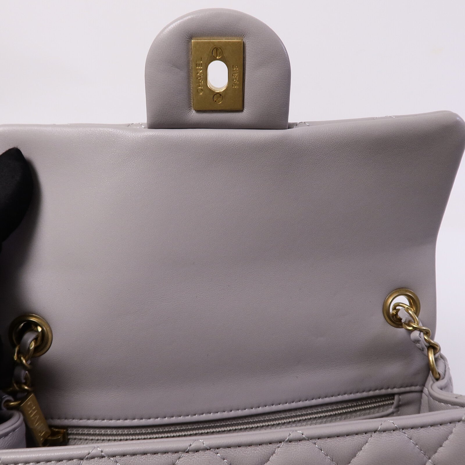 CHANEL 羊皮皮革Classic Flap 20 Golden Ball鏈帶手挽肩背兩用袋