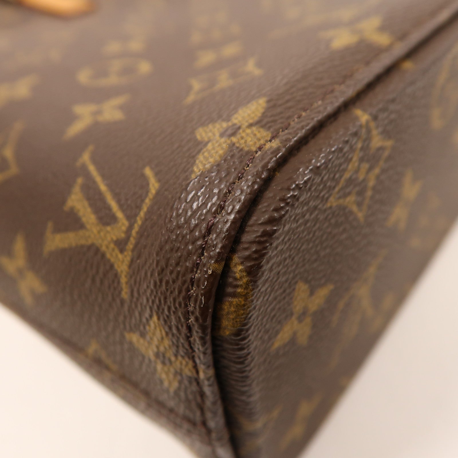 LOUIS VUITTON Monogram Luco Tote Bag金扣肩背袋