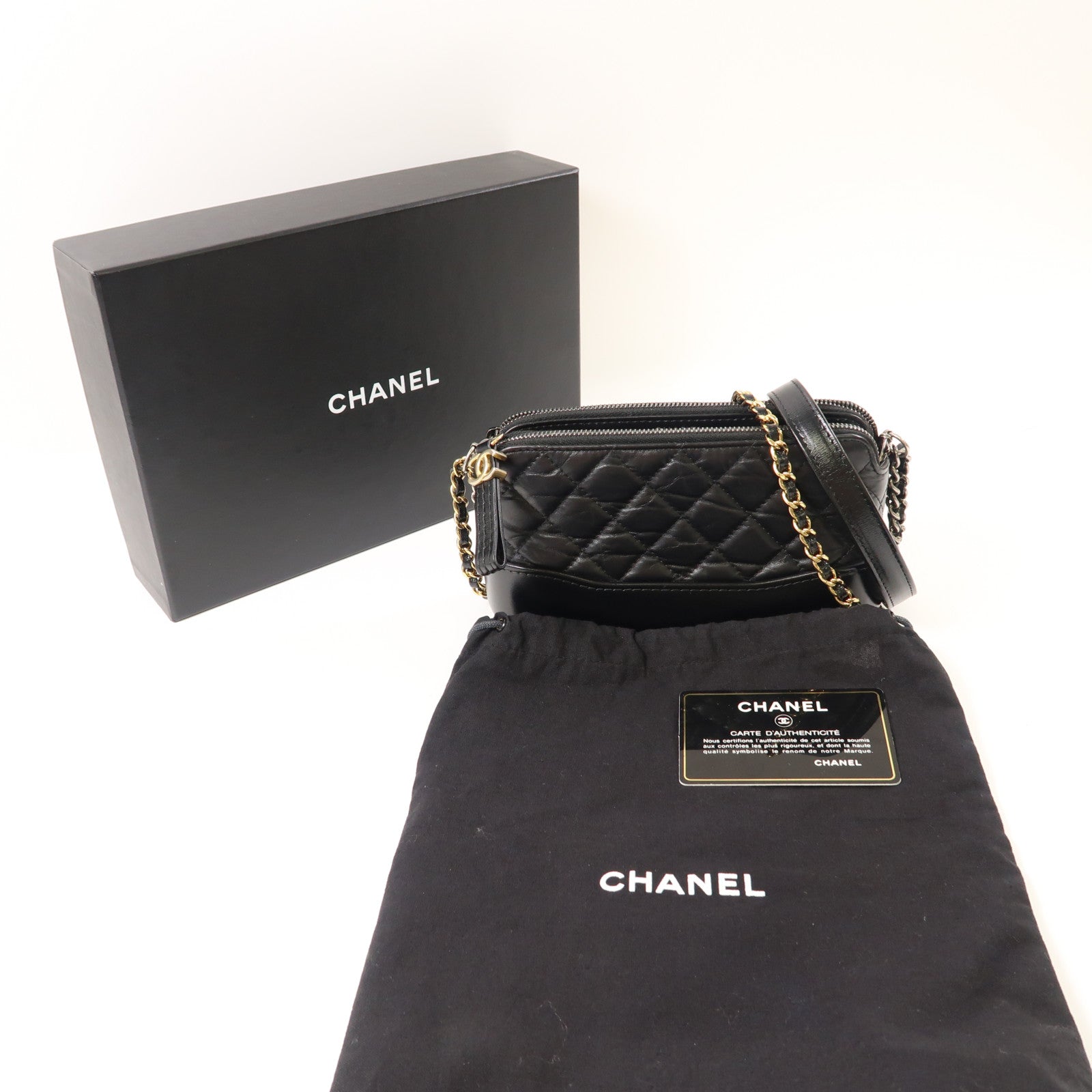 CHANEL 牛皮皮革Gabrielle WOC Wallet On Chain Shoulder Bag金扣鏈帶肩背袋