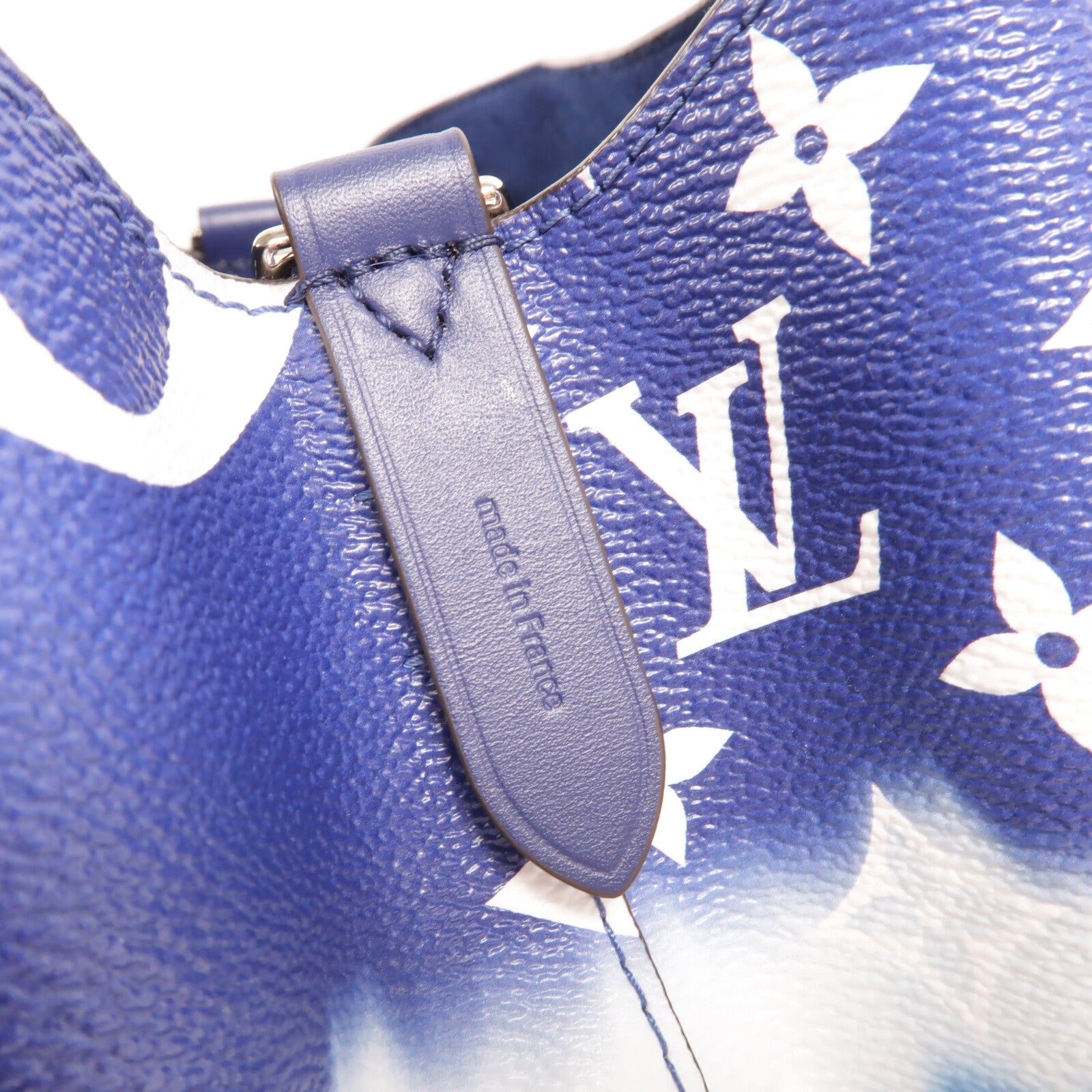 LOUIS VUITTON Monogram Escale Neo Noe銀扣肩背袋